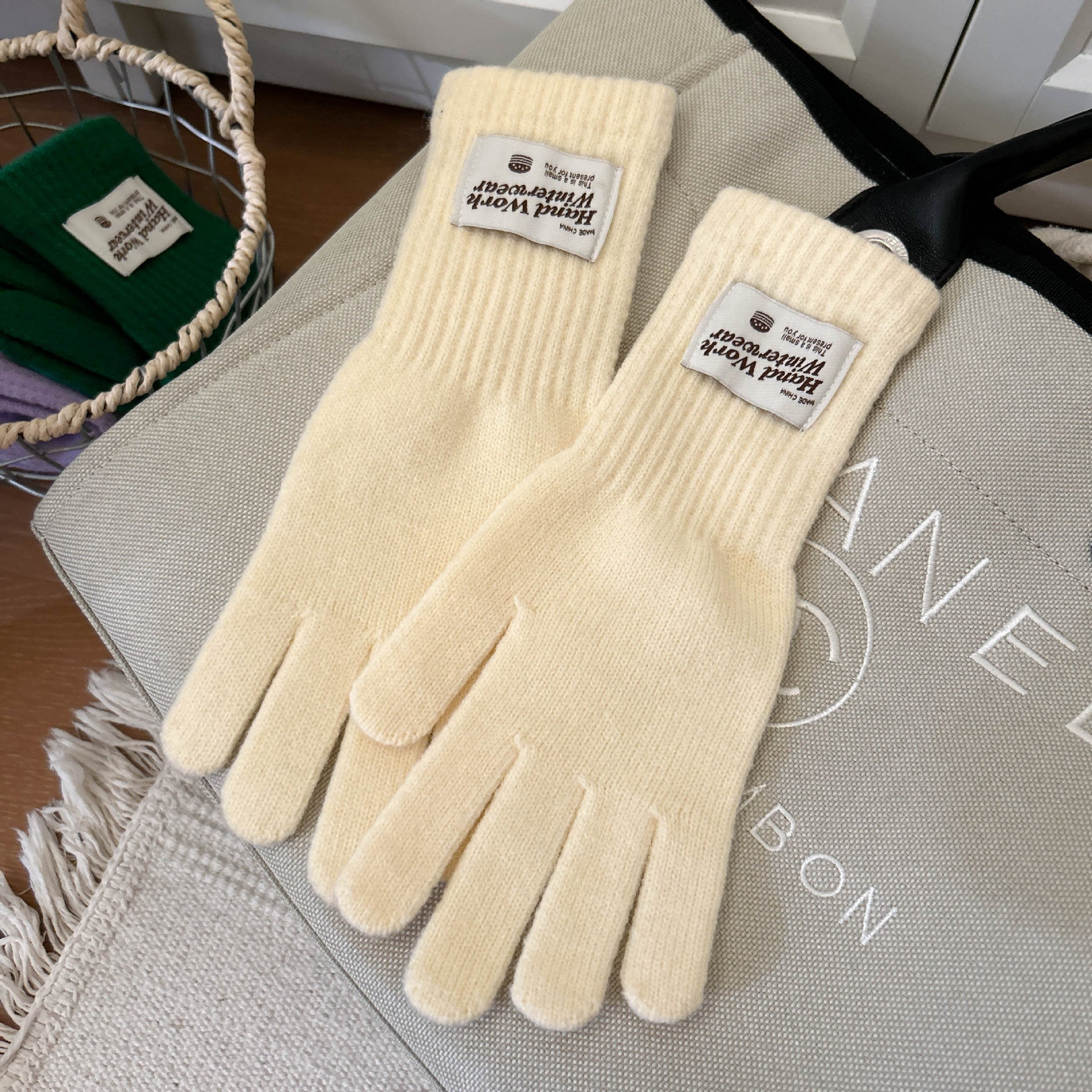 🆕新品上架【梨花瑪雅】🍂秋冬糖果色可觸屏幕露指針織保暖手套(14色)