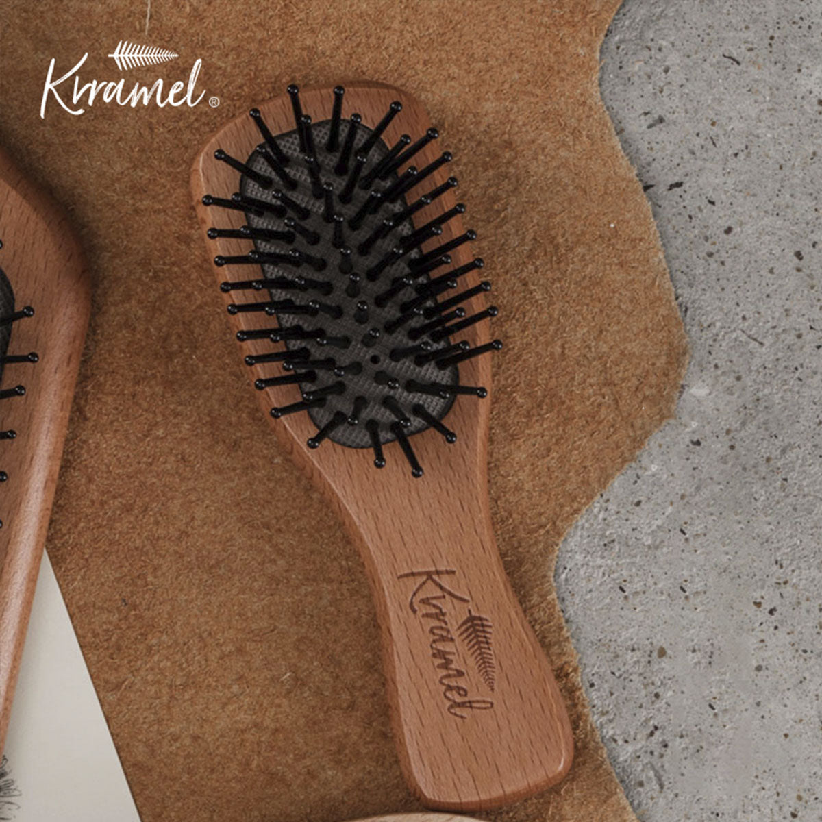 美國 Krramel 櫸木迷你防靜電梳適合兒童外出方便 (現貨+預購)