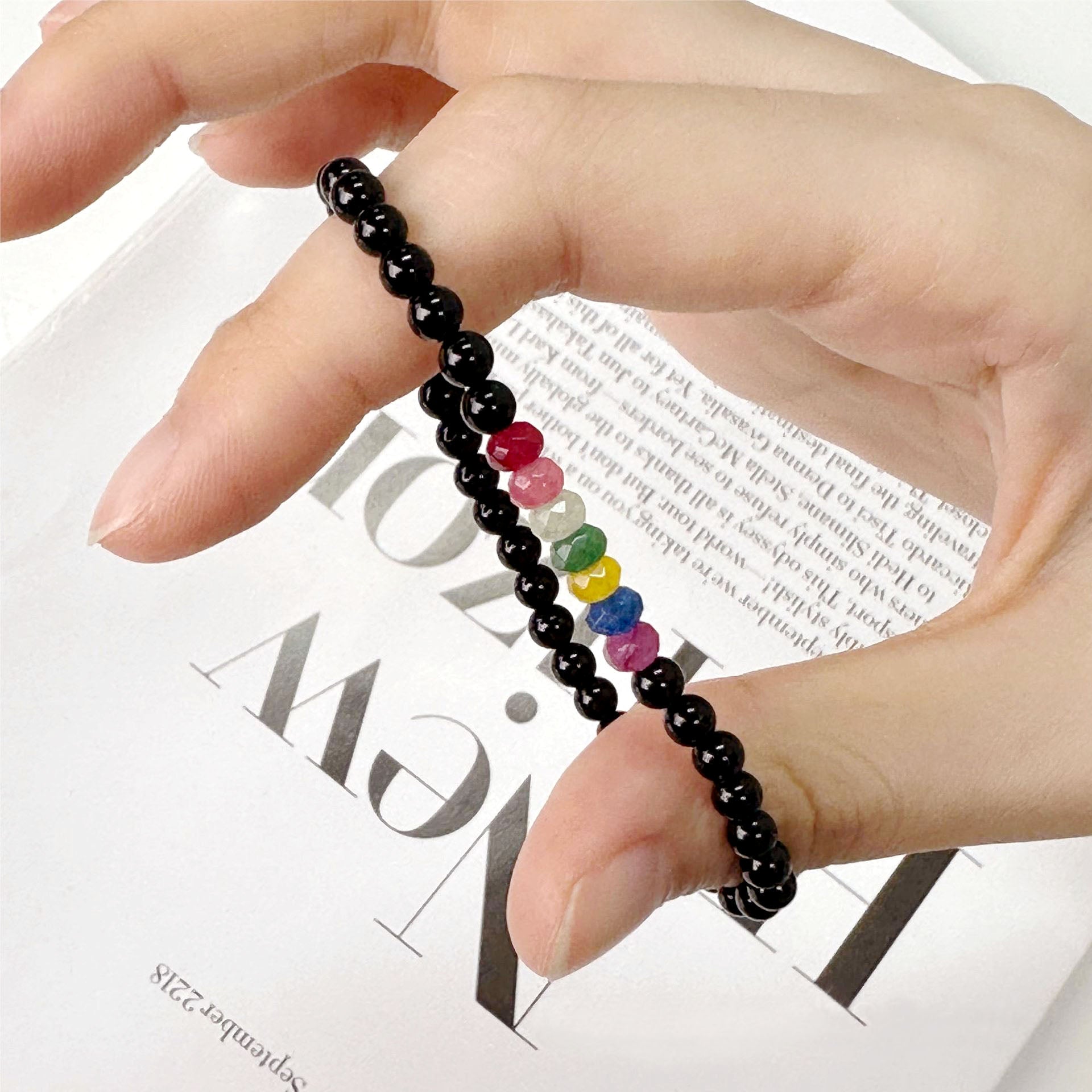 🆕新品上架💖【梨花瑪雅】與巨星同頻G-Dragon權志龍同款天然黑瑪瑙七脈輪串珠手鍊(3尺寸)