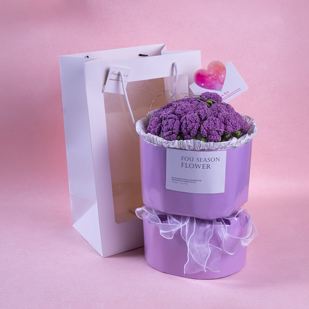 🆕新品上架【梨花瑪雅】💖絕美手工針織毛線葡萄紫色玫瑰花束(須等製作期約7~14天)閨蜜禮物,情人禮物,生日禮物