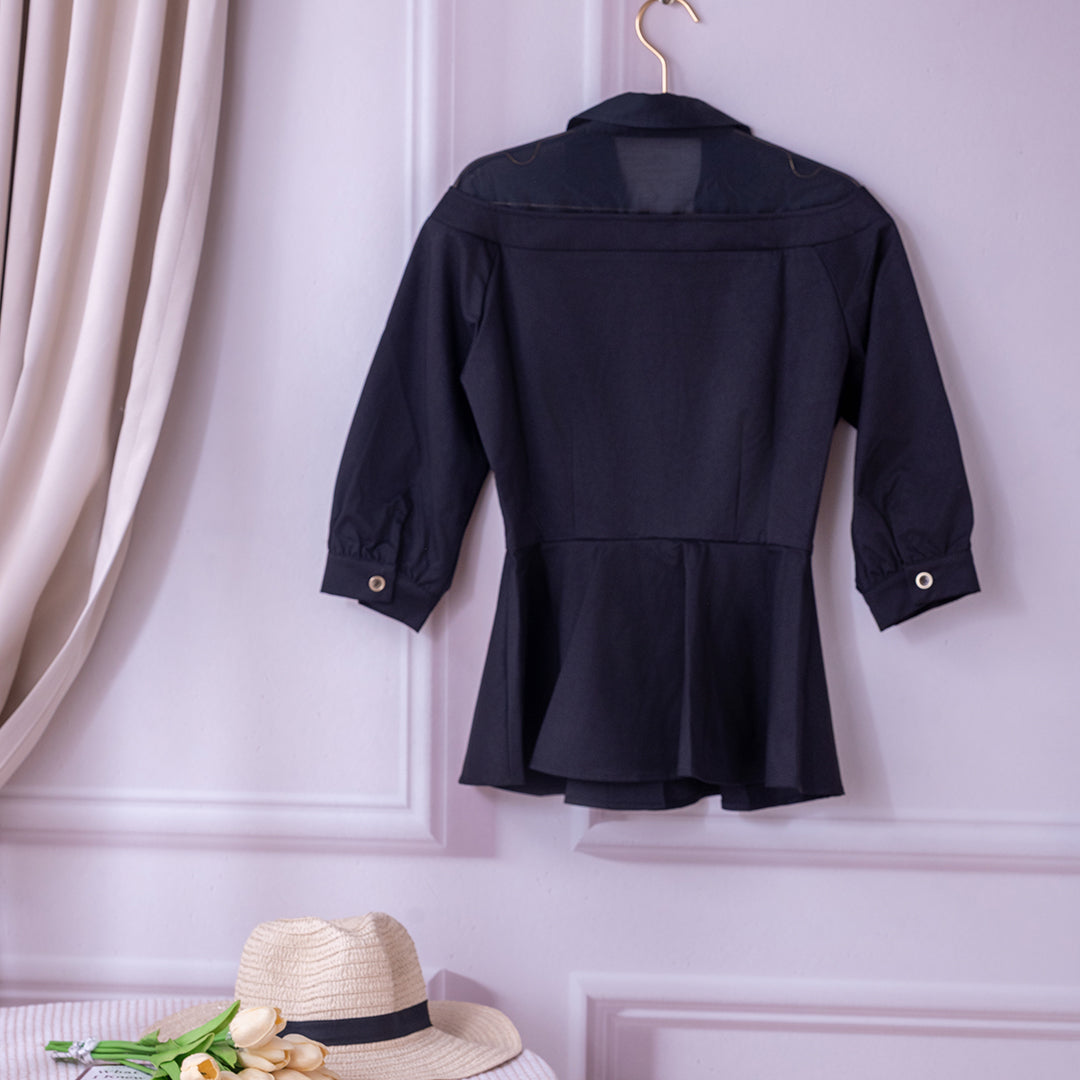 💖新品上架【梨花瑪雅】自訂款韓國設計挺感絕美透膚傘擺經典修身襯衫(三色)限量販售