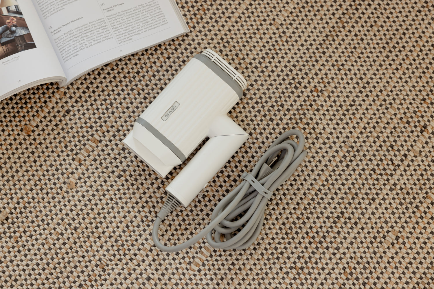 新品上架🏆熱銷韓國原裝進口Air Rash強颱兩億負離子吹風機