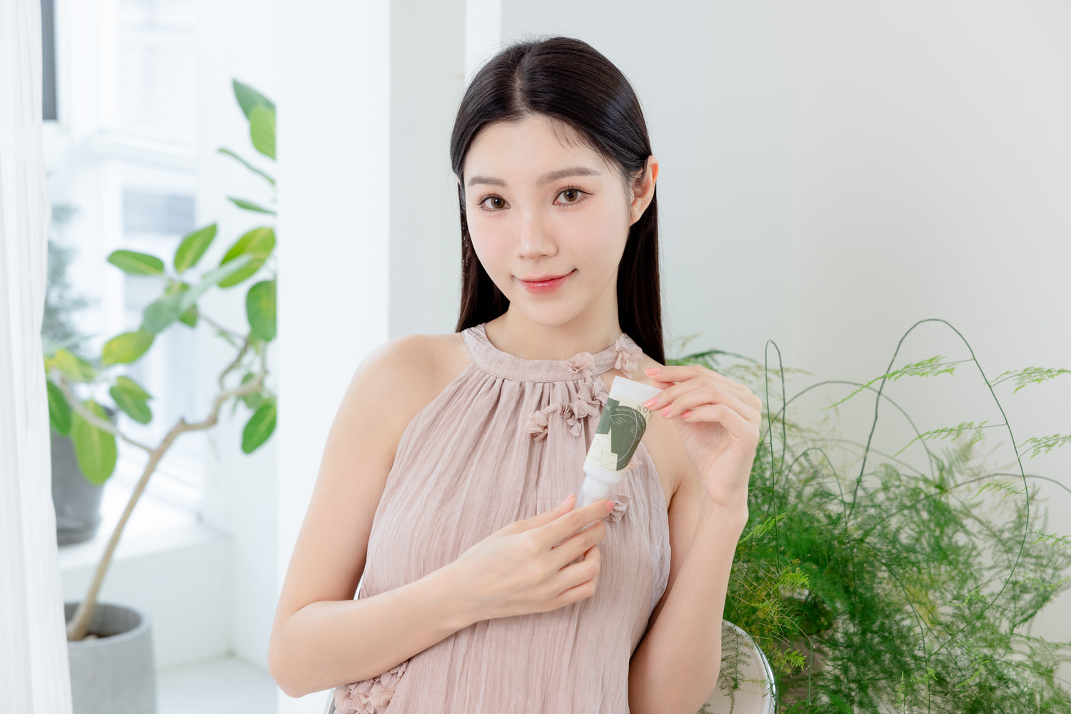 NOV.15洋甘菊頭皮深層除臭清涼舒緩賦活去角質霜50ml(一包3入組)