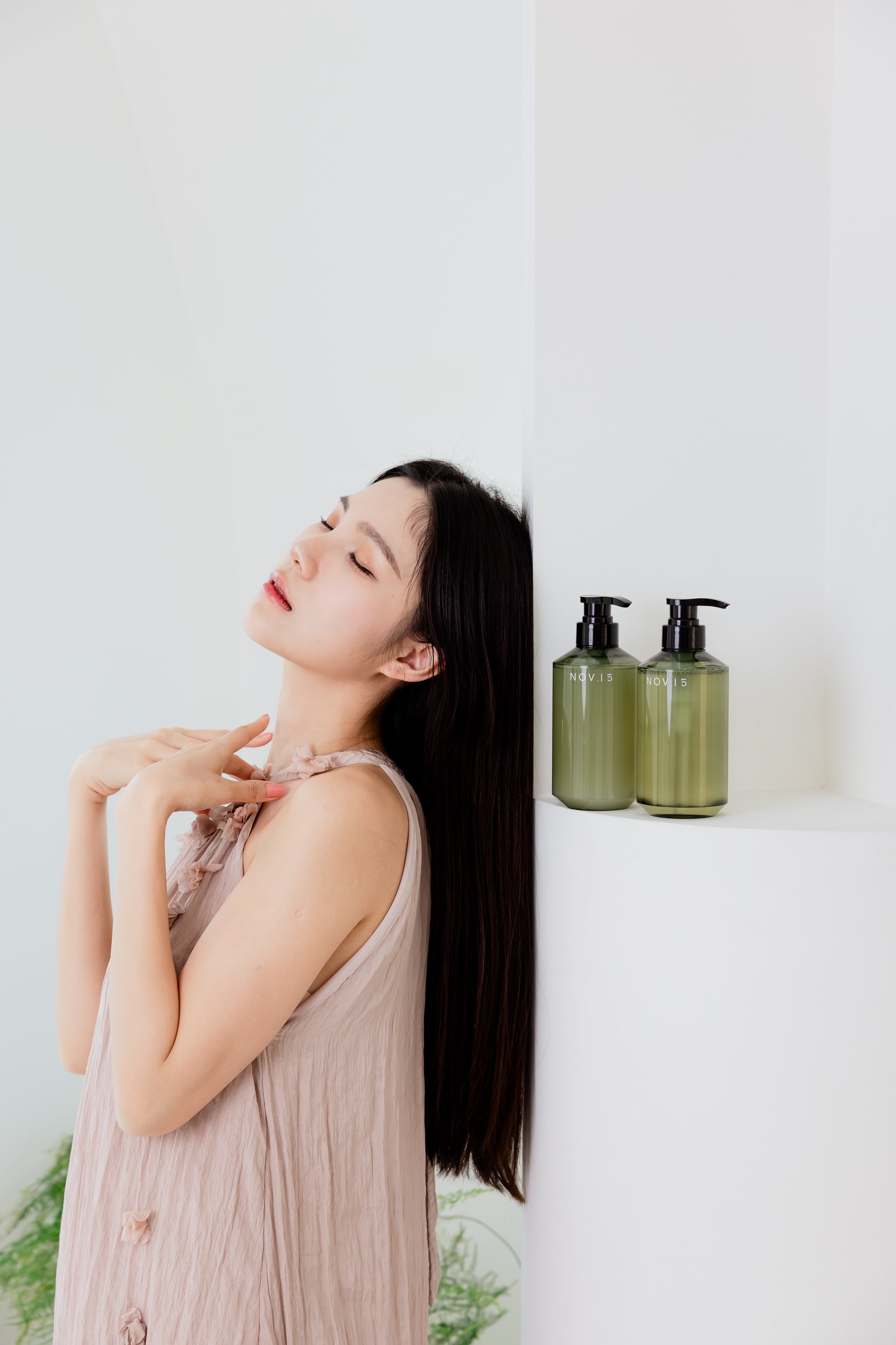 PY專屬優惠NOV.15曠野綠茵茶樹舒緩洗髮精+散沫花萃活氧復甦護髮乳(洗護組)送價值$390豬鬃毛梳限量送完即止