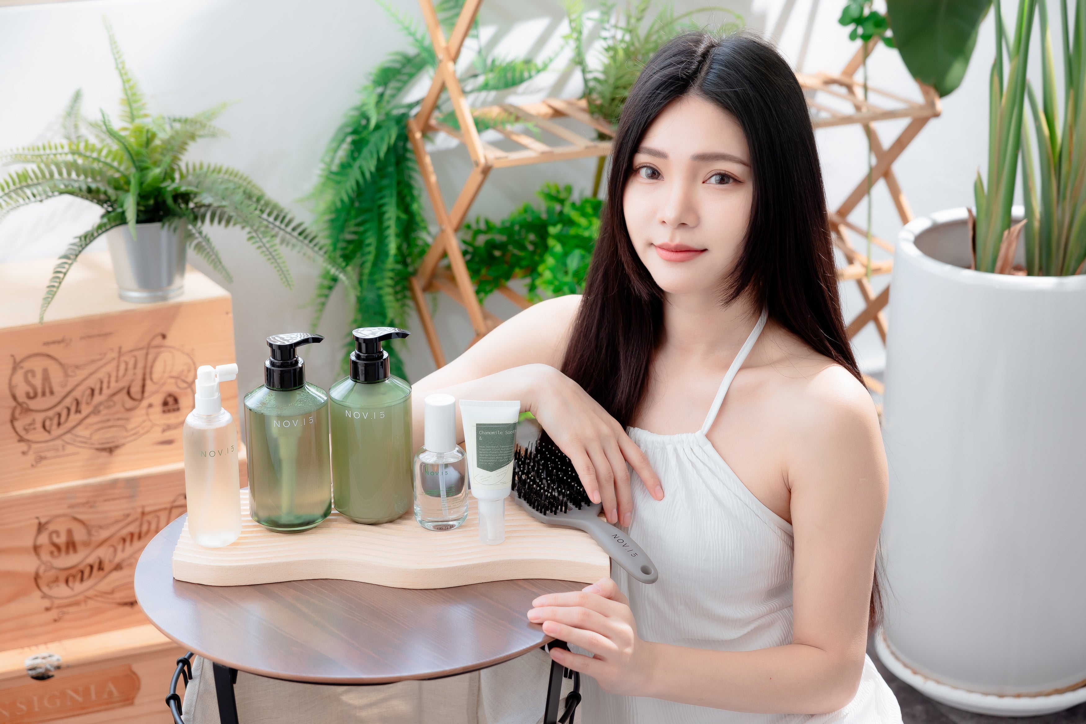 總監推薦專屬優惠NOV.15清涼去屑除臭秀髮大全套七件組 贈送高顱頂護理梳