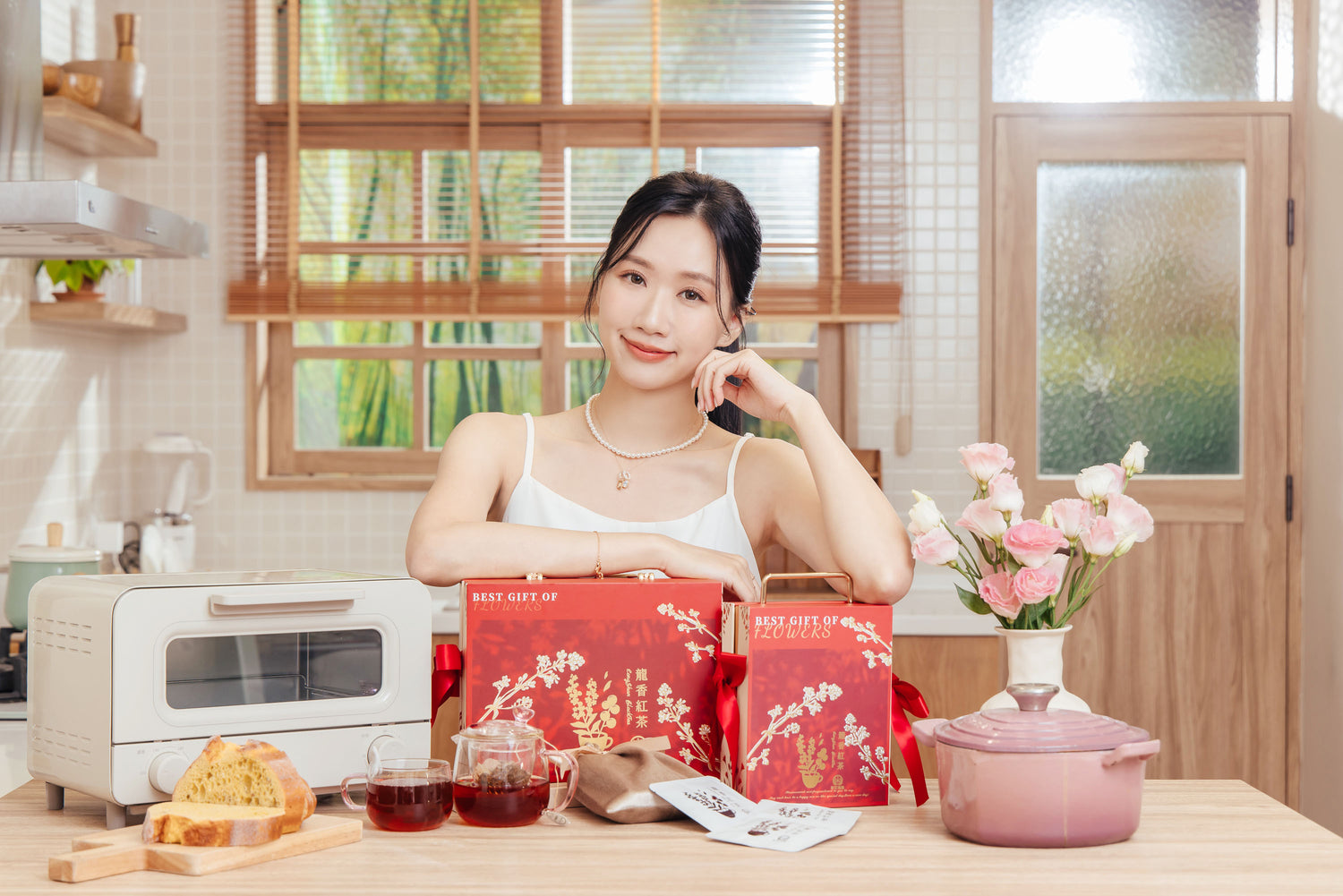 🏆獨家販售【梨花瑪雅】 安心茶認證🤞來自南投純淨山水的百年紅茶園搭配珍稀龍眼花的龍香紅茶禮盒