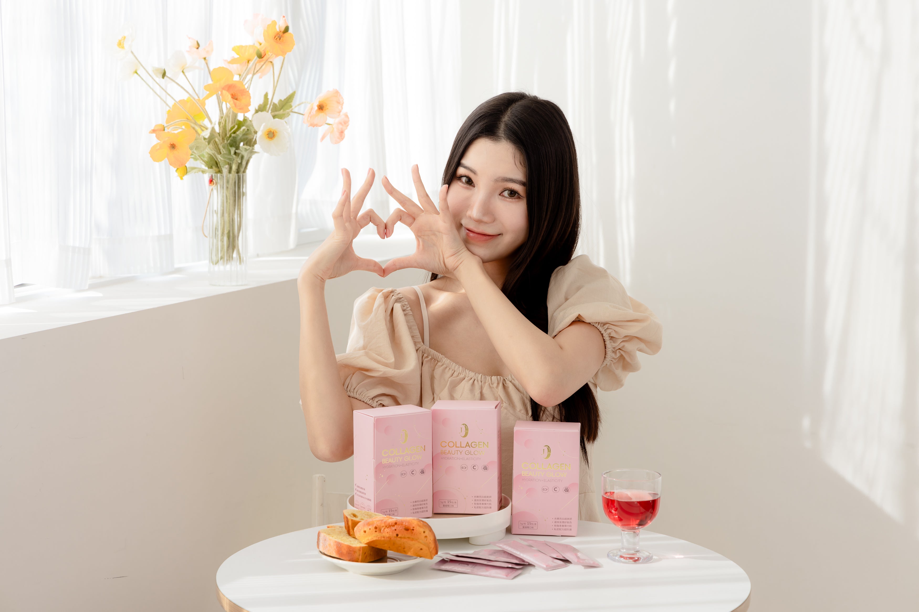 傑萱生技蔓越莓燕窩女性超友好複方蔓越莓胜肽膠原蛋白EX一盒15包(喝了有感,店面回購率高)