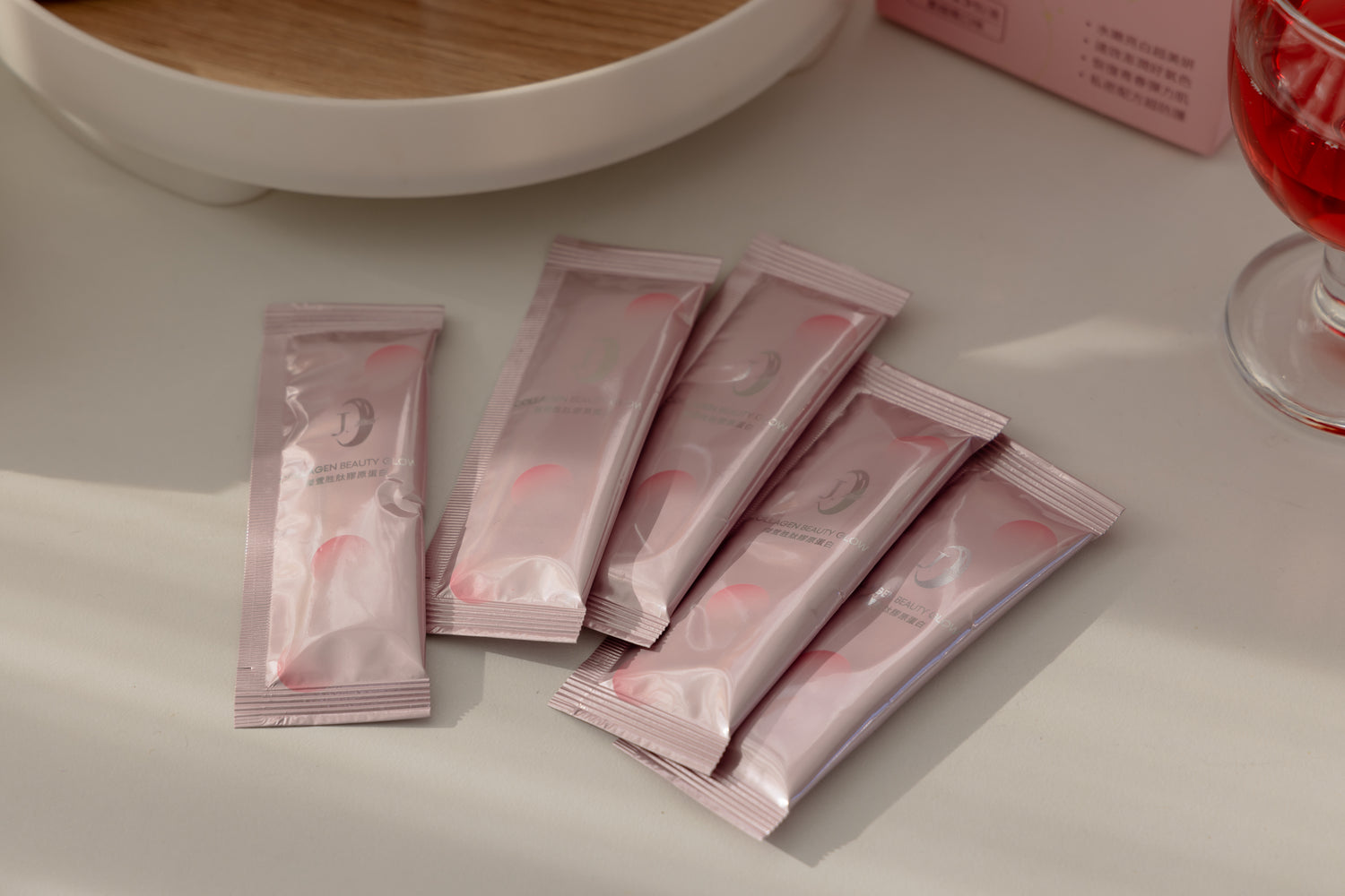 傑萱生技蔓越莓燕窩女性超友好複方蔓越莓胜肽膠原蛋白EX一盒15包(喝了有感,店面回購率高)