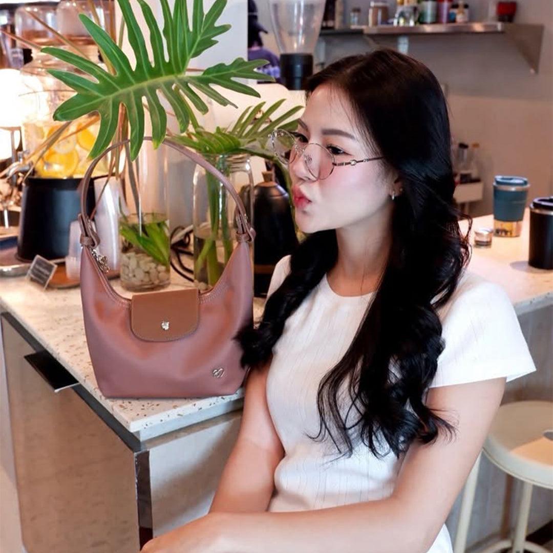 🆕新品上架 IG抖音爆款💕一包難求😧泰國設計師品牌PONYTWENTYEIGHT法式優雅手提肩背包👜百搭時尚