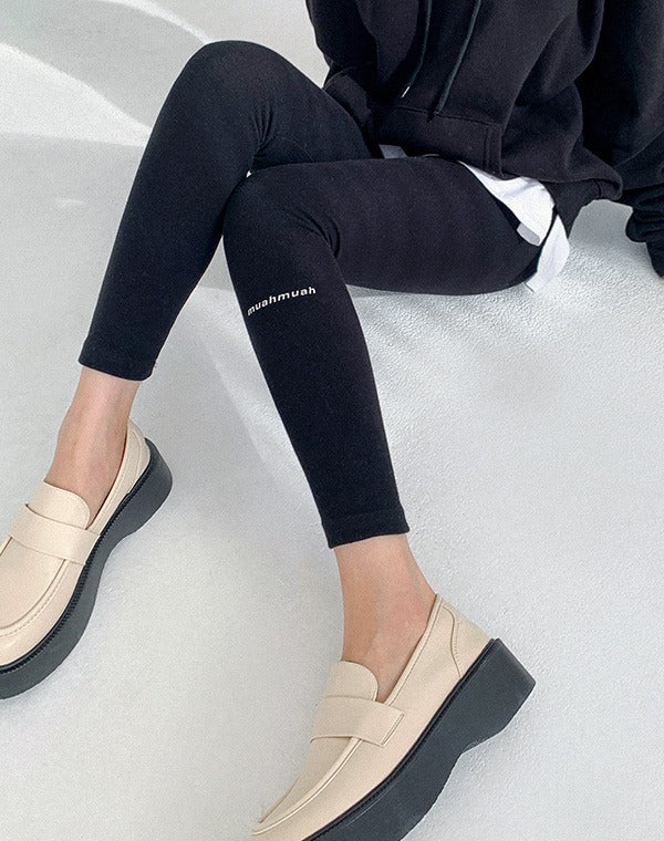 韓國 muahmuah 亮點 LOGO 打底褲  (現貨+預購)