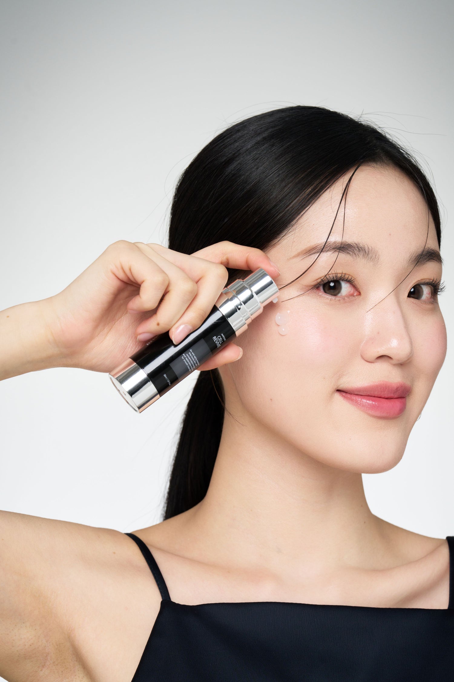 韓國最高科研機構KBSI品牌獨家成分🥇肌膚嬌嫩綻放 韓國KY世界專利肌底激活修護精華晶露30ml/瓶