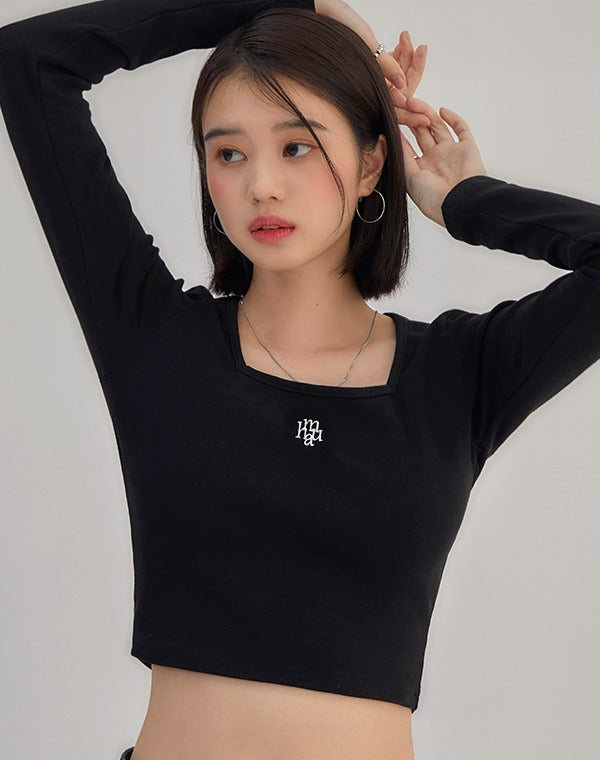 💖韓國暢銷品牌MUAHMUAH 經典款短版百搭棉質精緻刺繡品牌薄長袖T恤(5色)