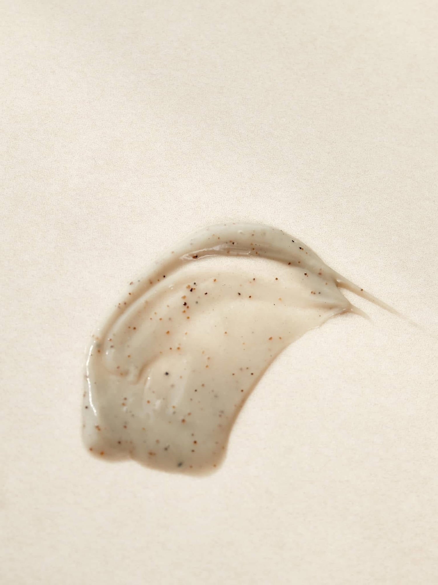 清涼去屑除臭護理組✨NOV.15曠野綠茵茶樹舒緩洗髮精500ml+散沫花萃活氧復甦護髮乳500ml+洋甘菊頭皮去角質泥50ml/3支