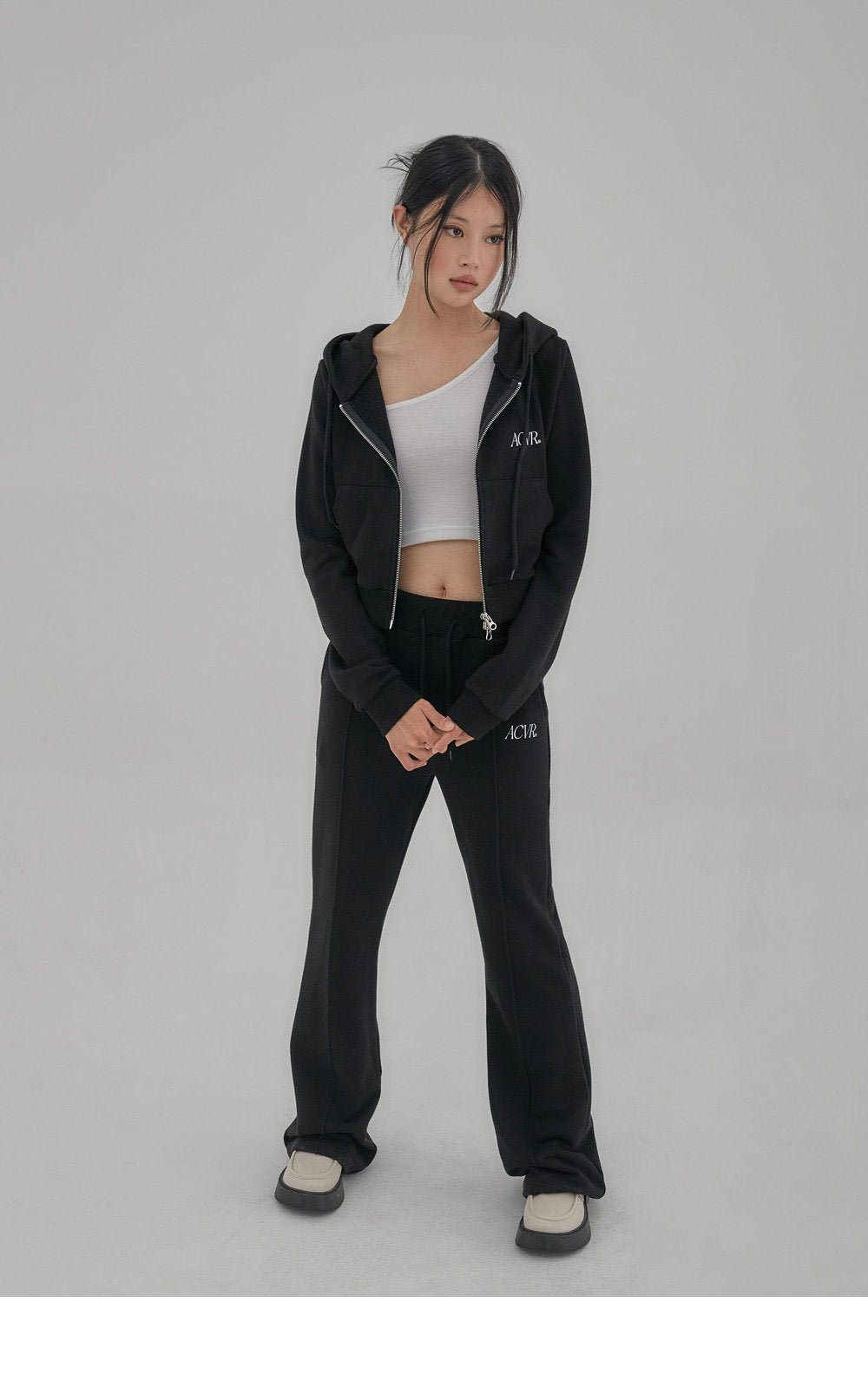 韓國 ACOVER {ACVR} LOGO棉質前襟線條 修身半喇叭型鬆緊帶褲子 (現貨+預購)