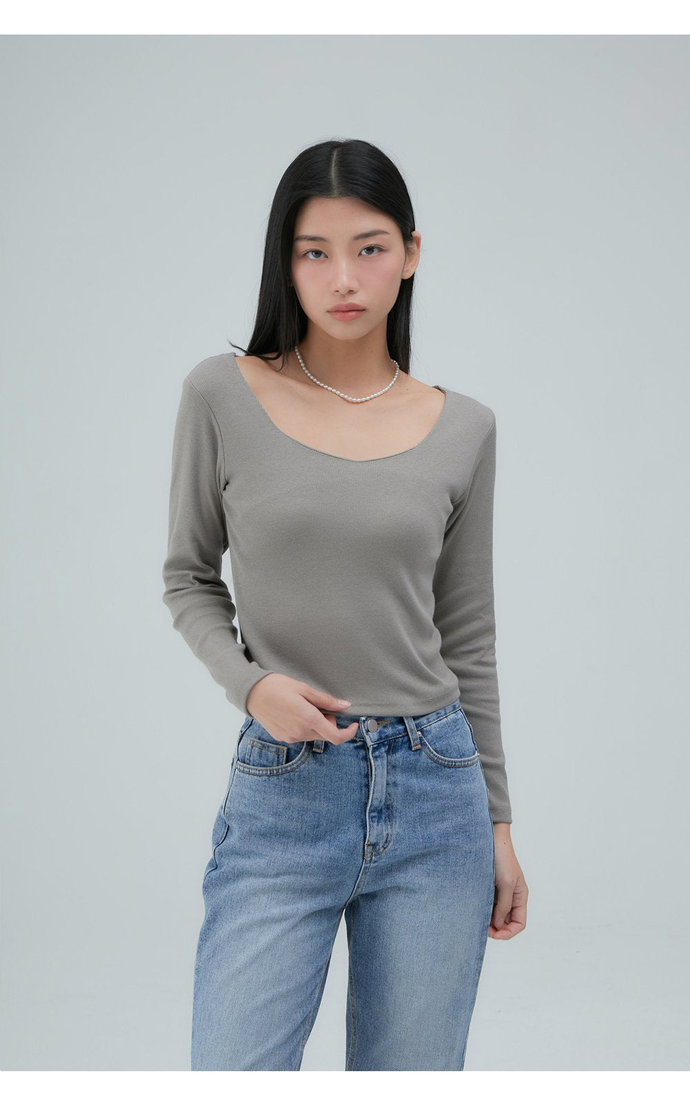 韓國 ACOVER  柔軟款 五角領 舒適合身長袖T恤 (現貨+預購)