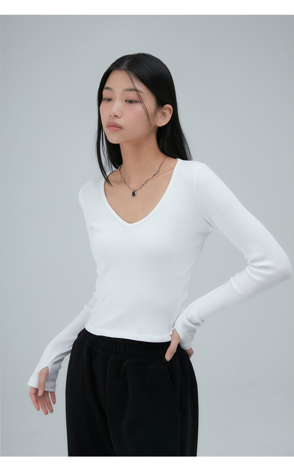 韓國 ACOVER  V領豎紋 基本款合身長袖T恤 (現貨+預購)