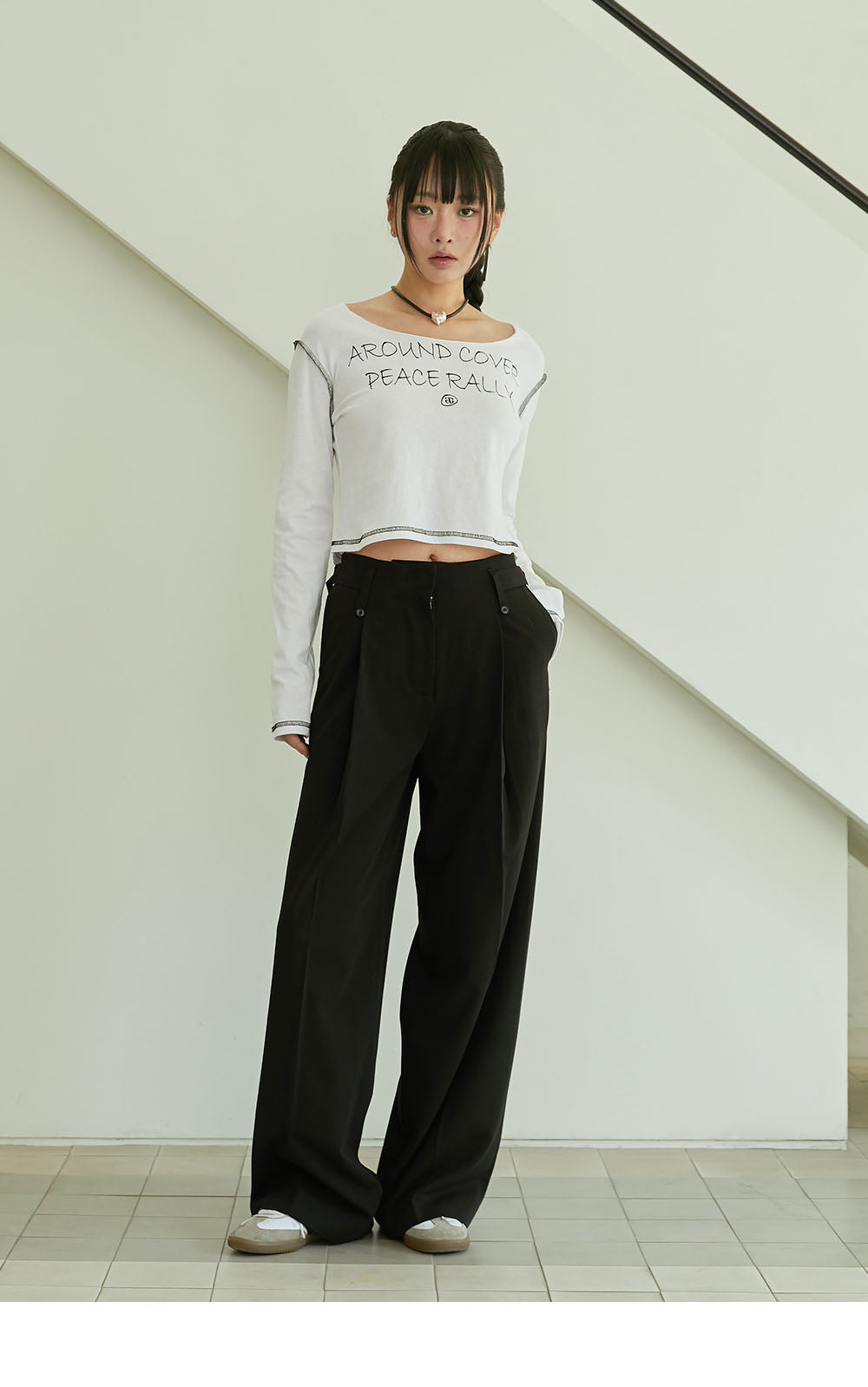 韓國 ACOVER  縫線配色露腰花邊字母短版T恤 (現貨+預購)