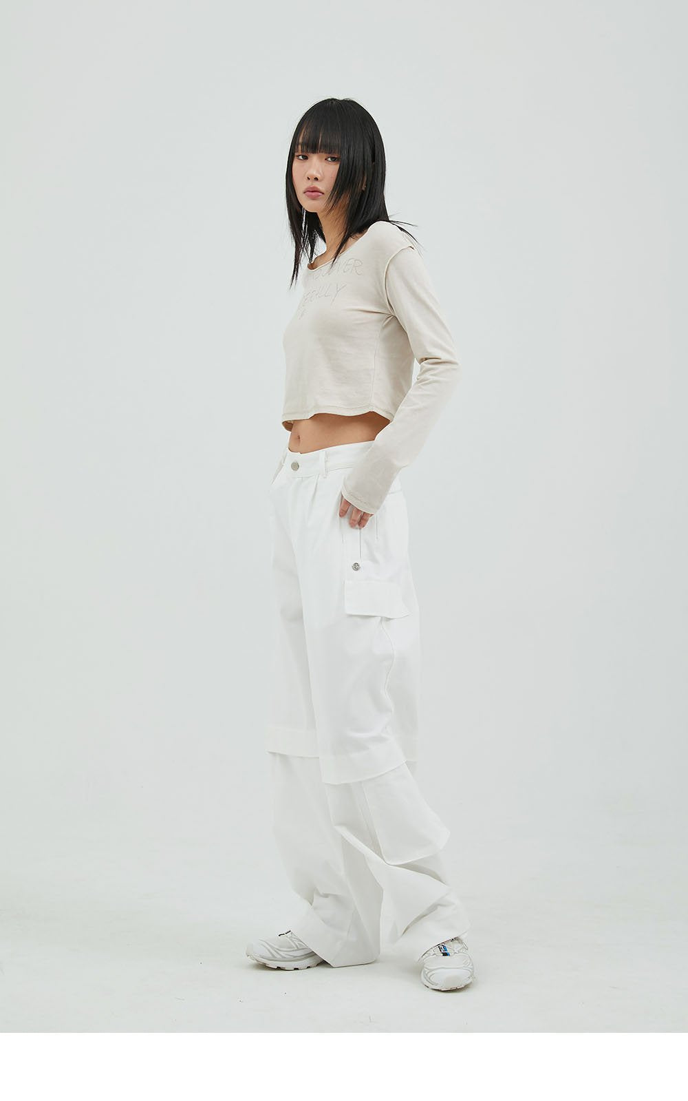 韓國 ACOVER  縫線配色露腰花邊字母短版T恤 (現貨+預購)