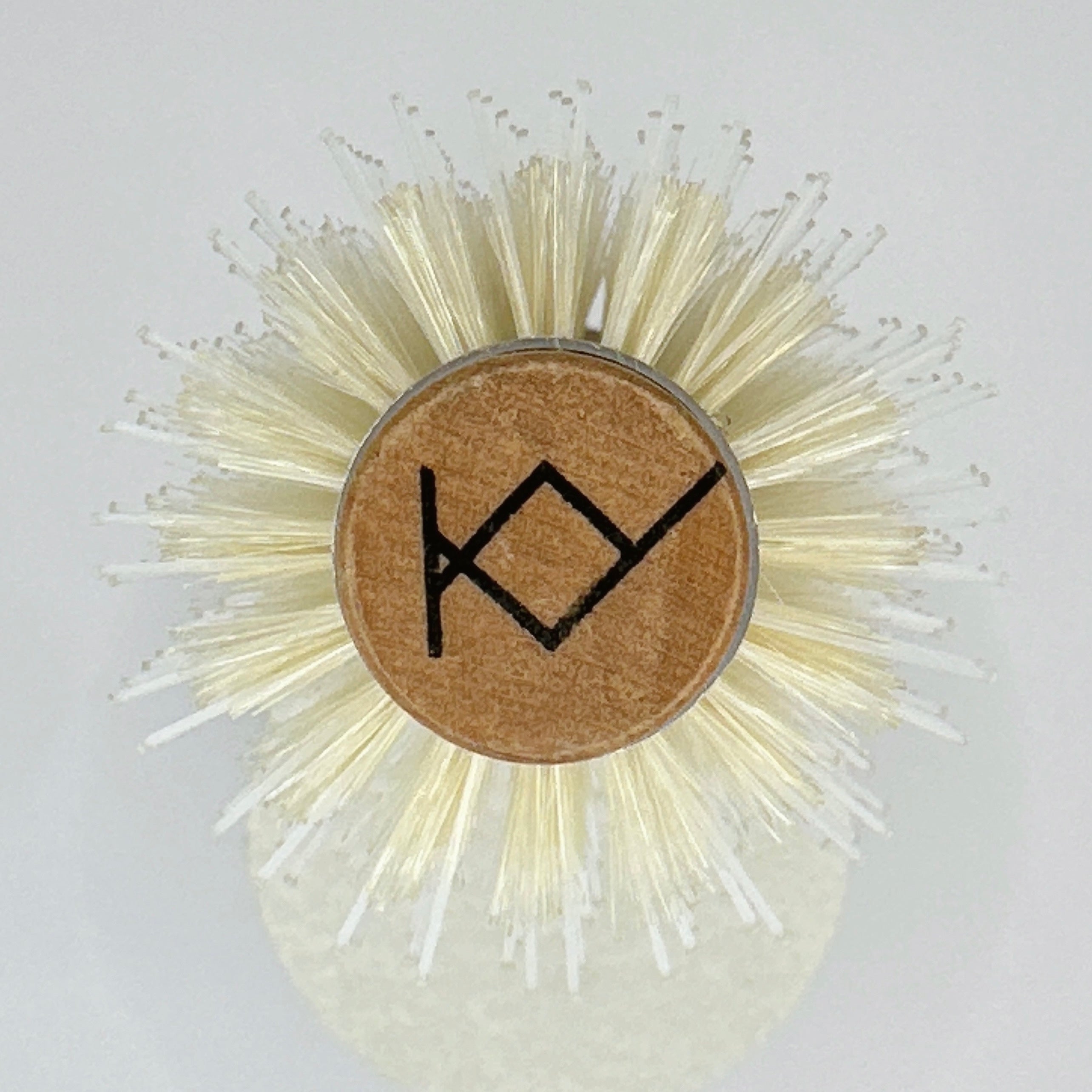 韓國KY新品上架💕獨家韓星造型室專用熱導豬鬃毛造型圓梳子 (07/08 尺寸)限量販售