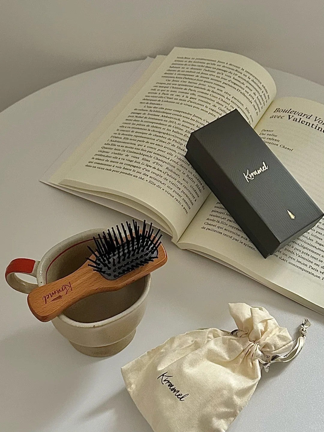 美國 Krramel 櫸木迷你防靜電梳適合兒童外出方便 (現貨+預購)