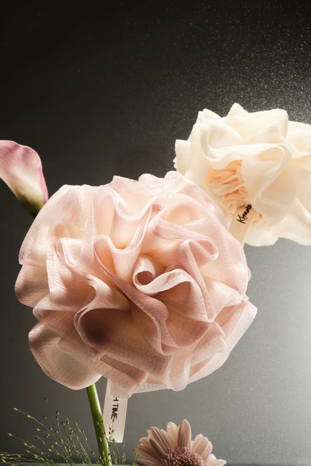 美國 Krramel 玫瑰雙色玫瑰泡澡高檔浴球 (現貨+預購)