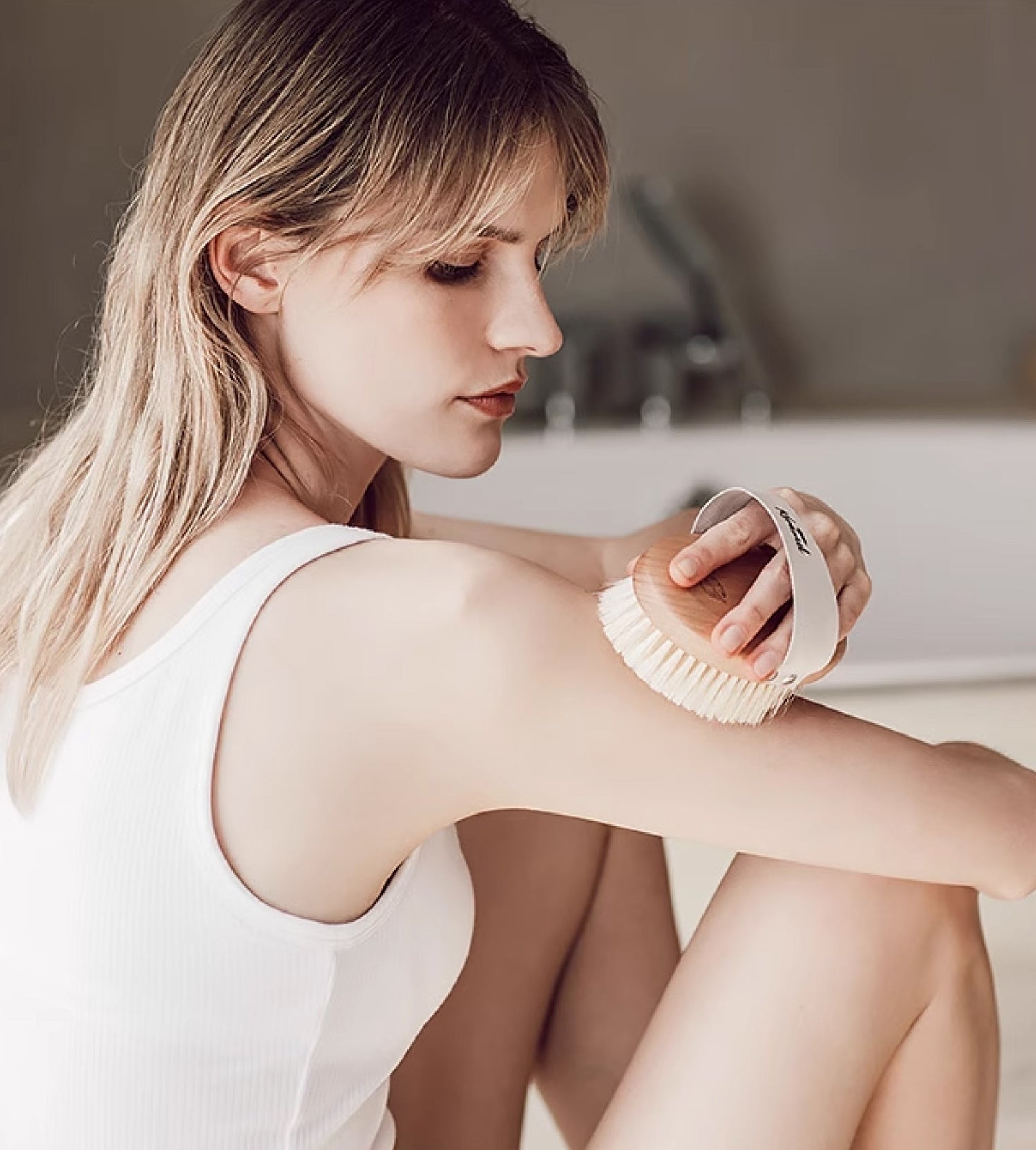 美國 Krramel 櫸木純猪鬃刷乾刷身體刷消除水腫美膚美體脂肪刷去橘皮去角質 (不建議濕用) (現貨+預購)