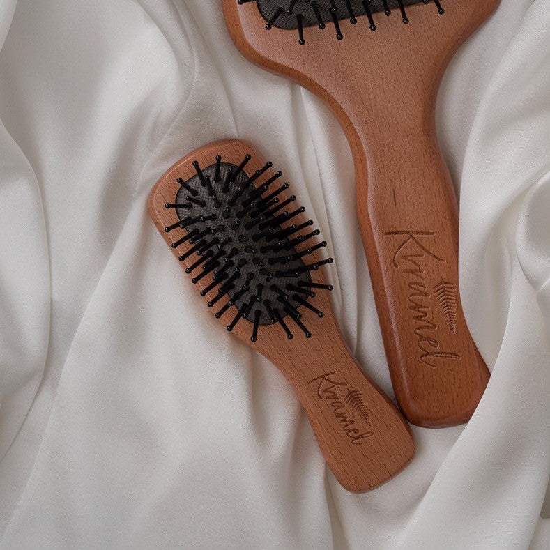 美國 Krramel 櫸木迷你防靜電梳適合兒童外出方便 (現貨+預購)