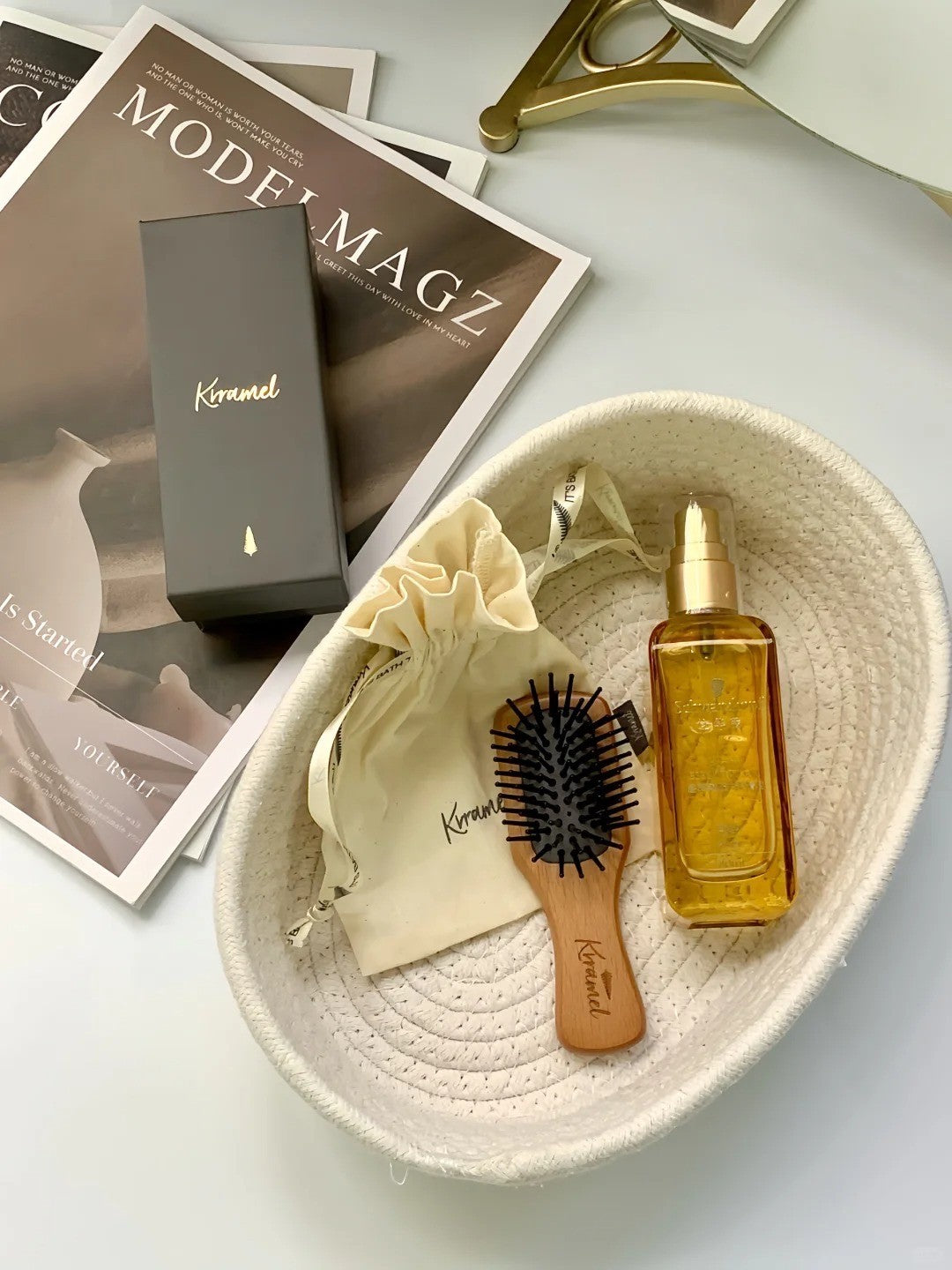 美國 Krramel 櫸木迷你防靜電梳適合兒童外出方便 (現貨+預購)