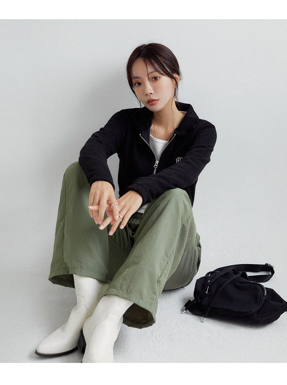 韓國 muahmuah 涼爽尼龍款 寬腿鬆緊帶長褲  (現貨+預購)