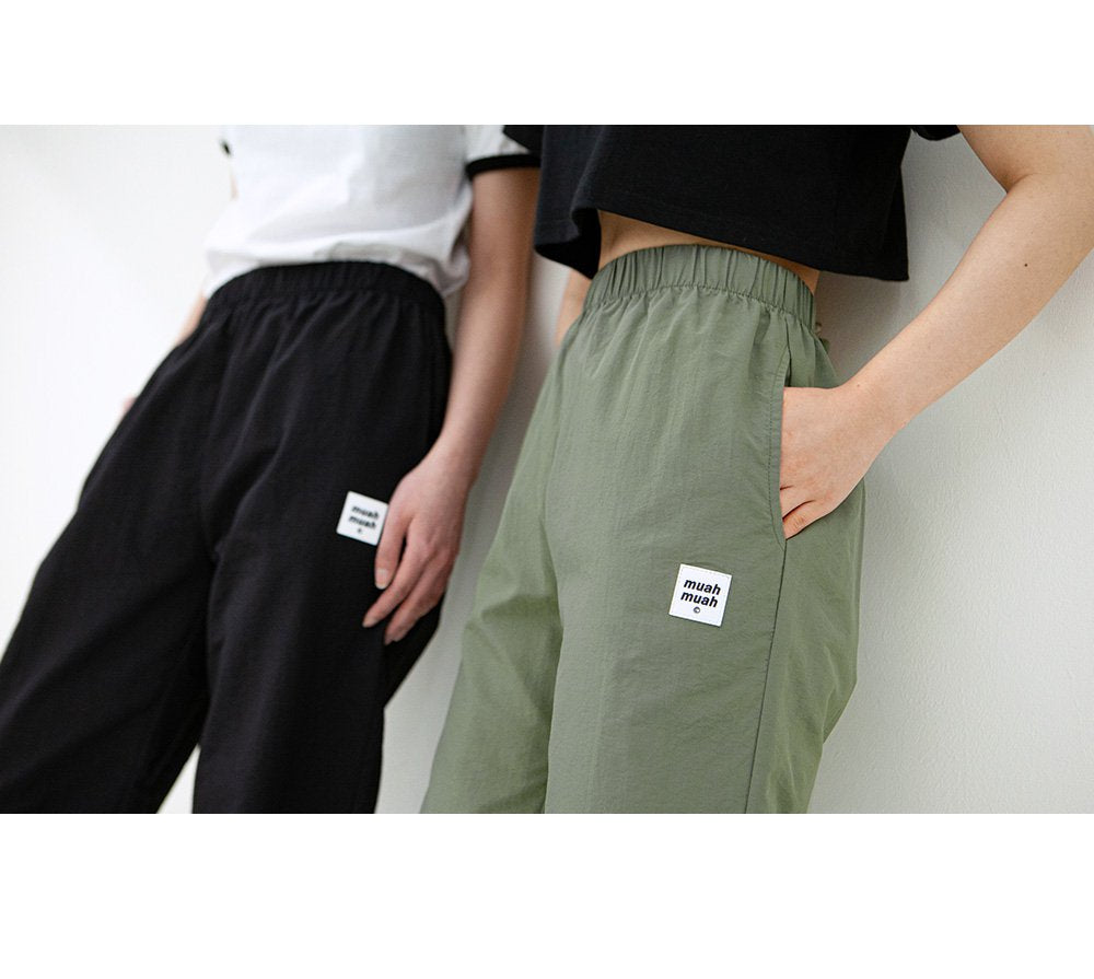 韓國 muahmuah 涼爽尼龍款 寬腿鬆緊帶長褲  (現貨+預購)