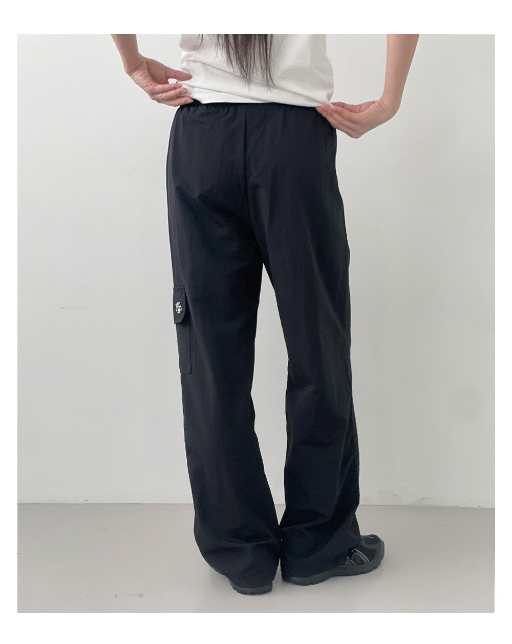 韓國 muahmuah 單口袋工裝鬆緊帶 闊腿褲  (現貨+預購)