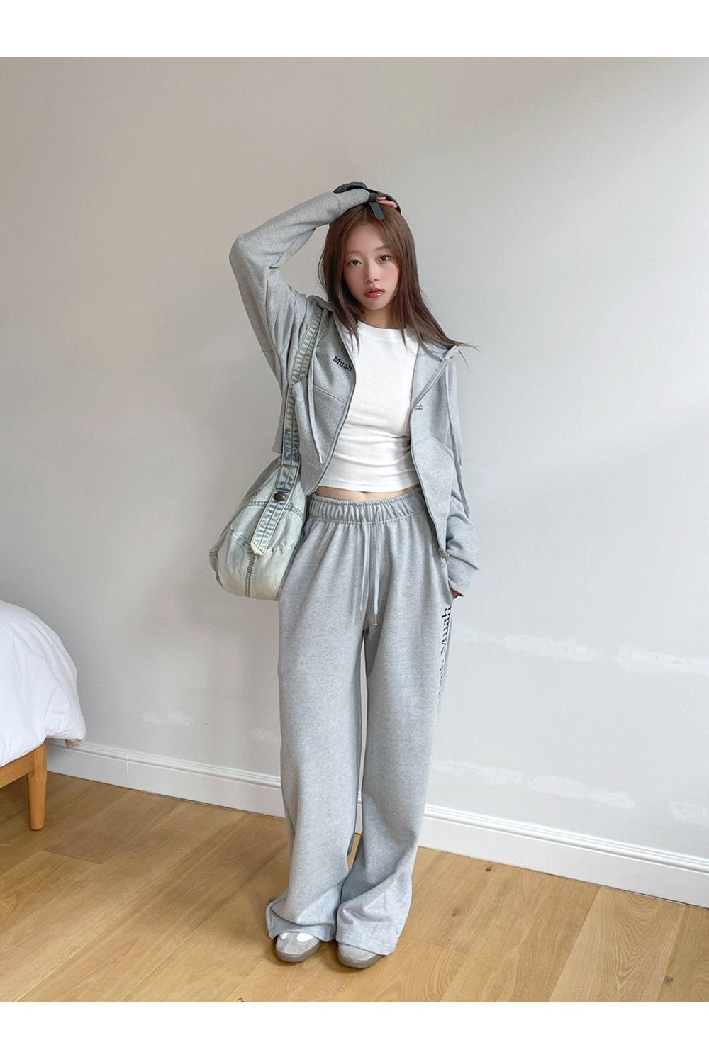 韓國 muahmuah 刺繡LOGO 寬鬆側LOGO休閒鬆緊帶棉褲  (現貨+預購)