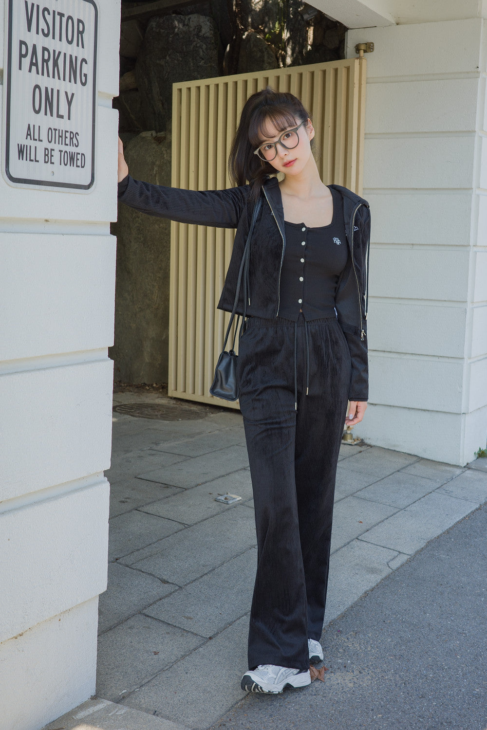 💖韓國 muahmuah 秋款新品💖刺繡LOGO天鵝絨休閒套裝(現貨+預購)