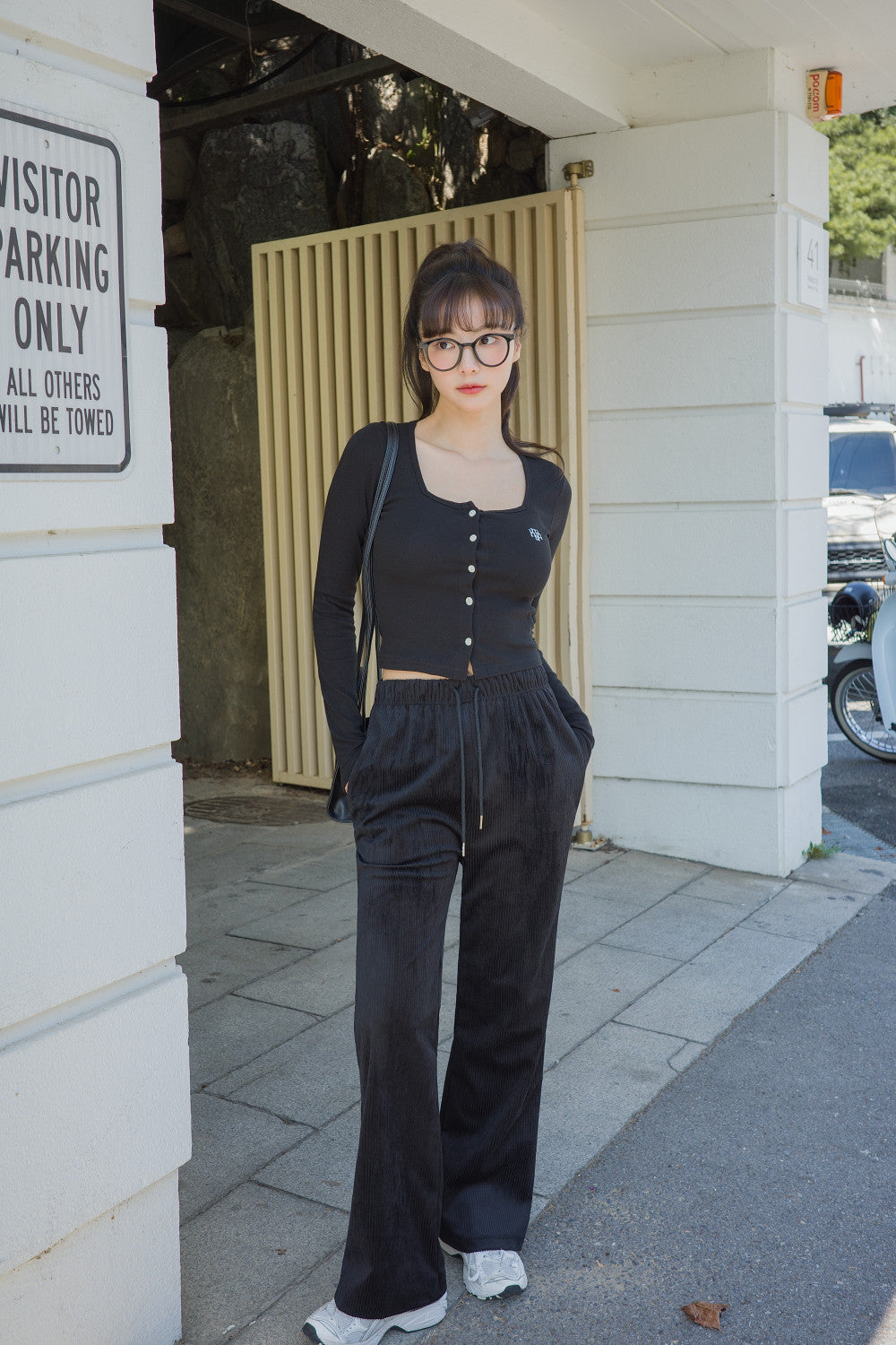 💖韓國 muahmuah 秋款新品💖刺繡LOGO天鵝絨休閒套裝(現貨+預購)