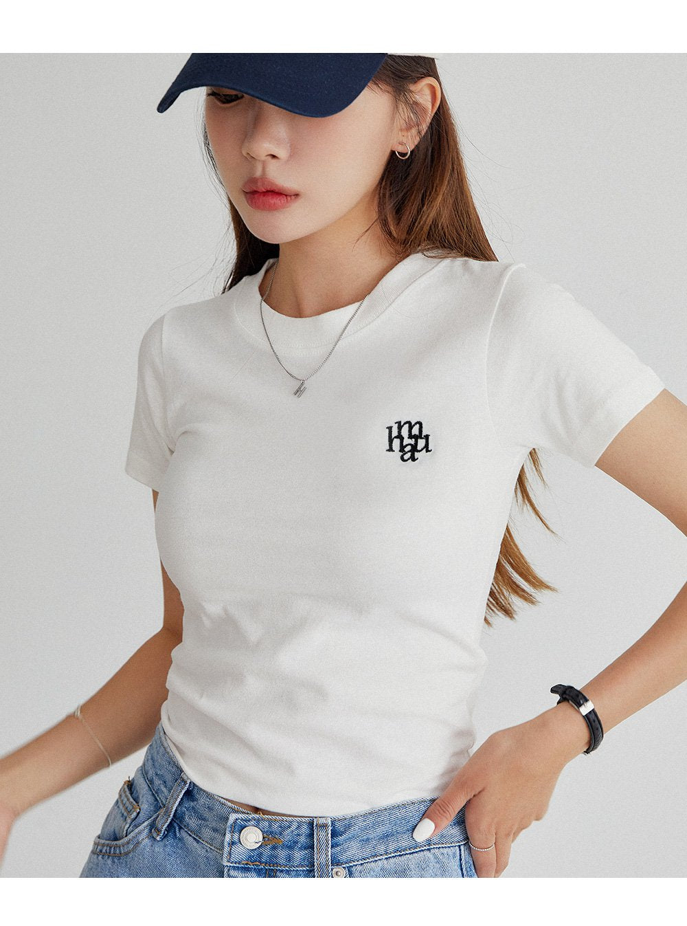 韓國 muahmuah 刺繡LOGO 基本款T恤  (現貨+預購)