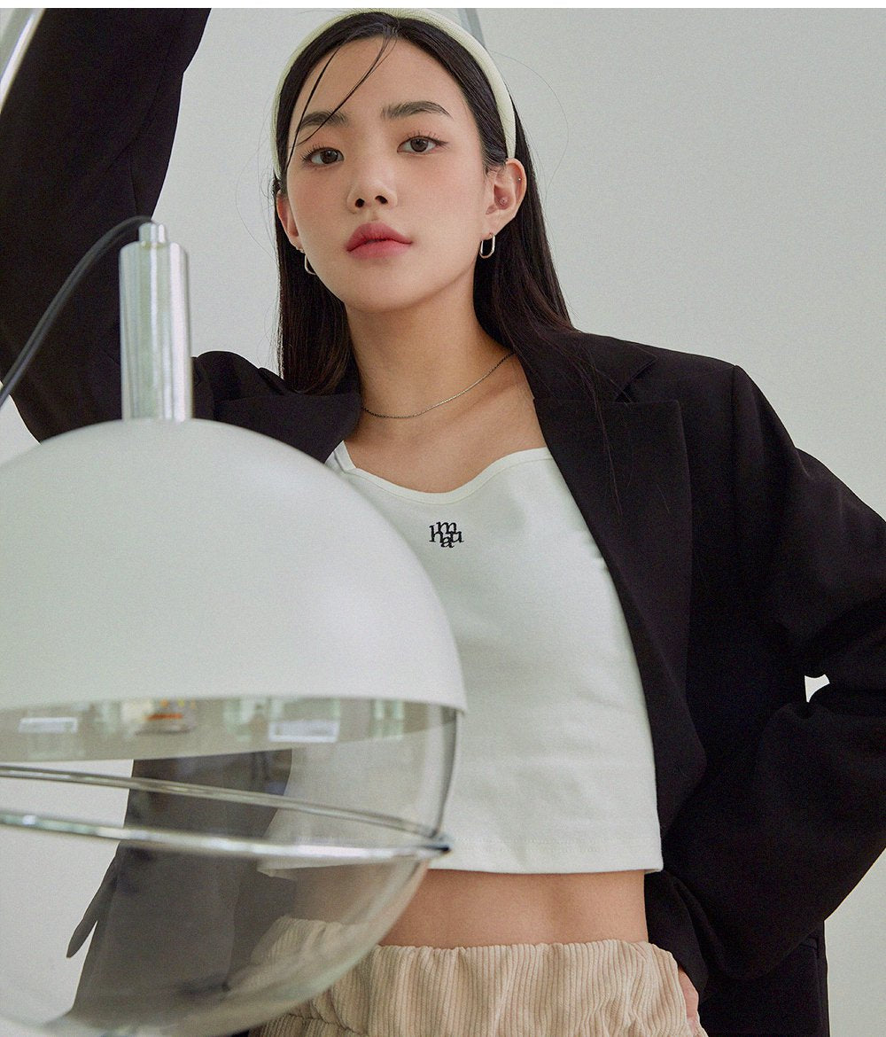 韓國 muahmuah (新品買一送一) 方形領子短身長袖子  (現貨)