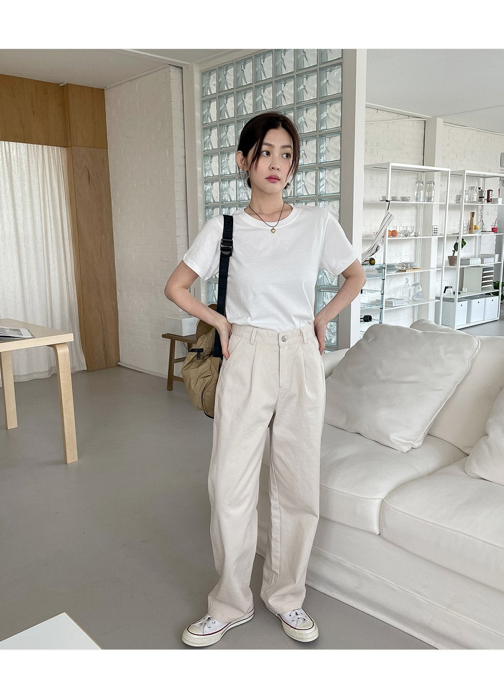 韓國 muahmuah {任選兩件特惠價只要800}折扣  棉質百搭基本款 短袖 T恤  (現貨+預購)