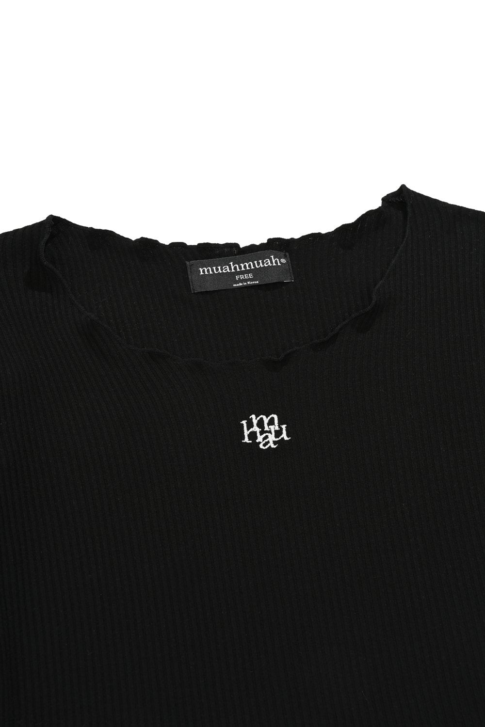 韓國 muahmuah 刺繡LOGO  修身露臍 荷葉邊U領薄長袖T恤  (現貨+預購)