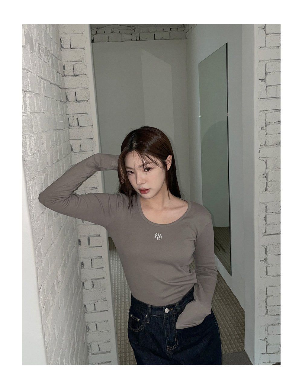 韓國 muahmuah  刺繡LOGO  U領彈力棉 長袖T恤  (現貨+預購)