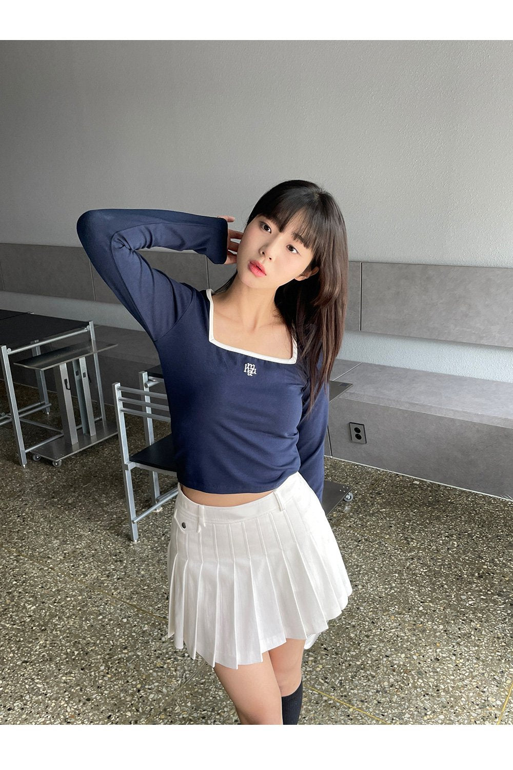 韓國 muahmuah 刺繡LOGO 方形領子  配色 長袖T恤  (現貨+預購)