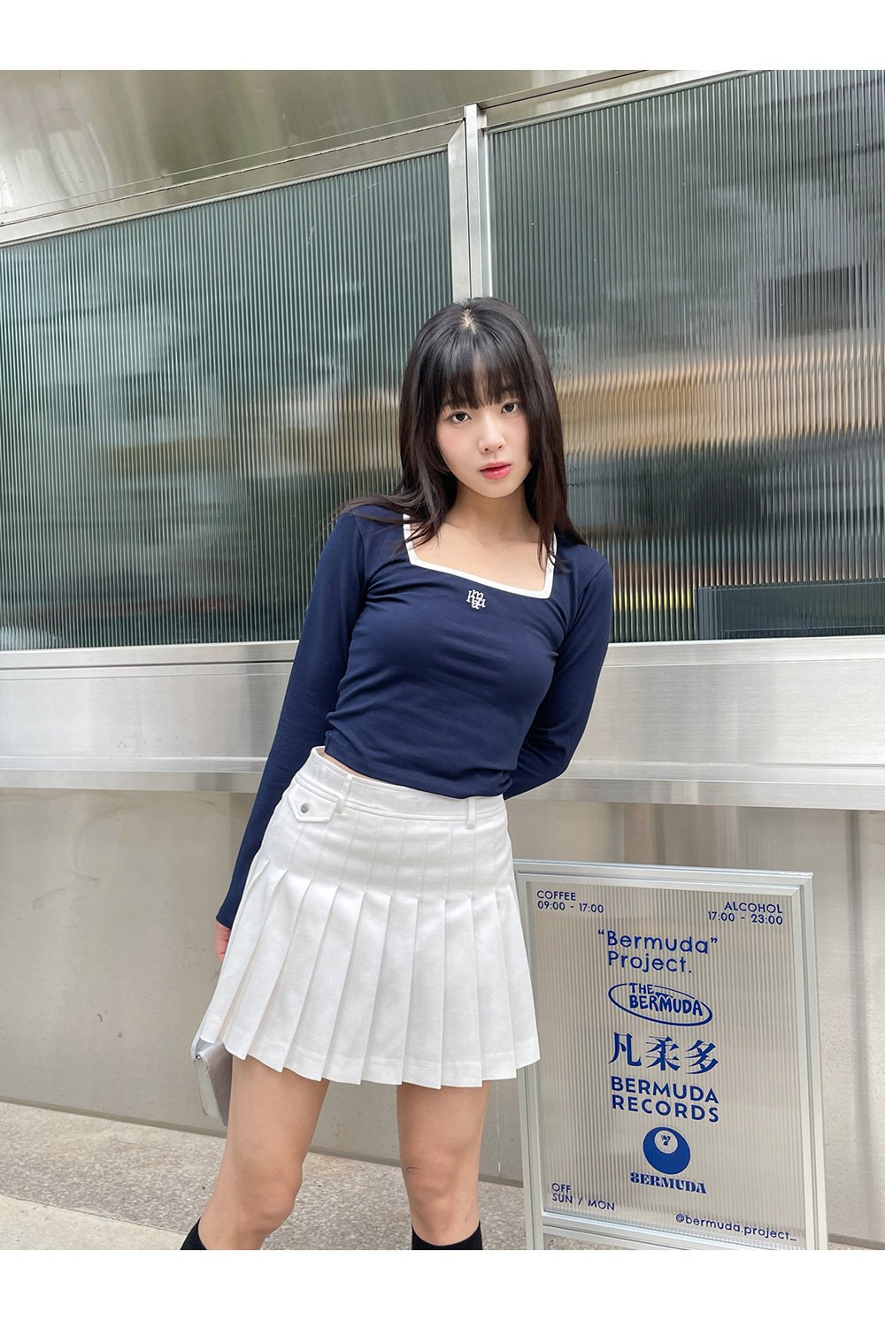 韓國 muahmuah 刺繡LOGO 方形領子  配色 長袖T恤  (現貨+預購)