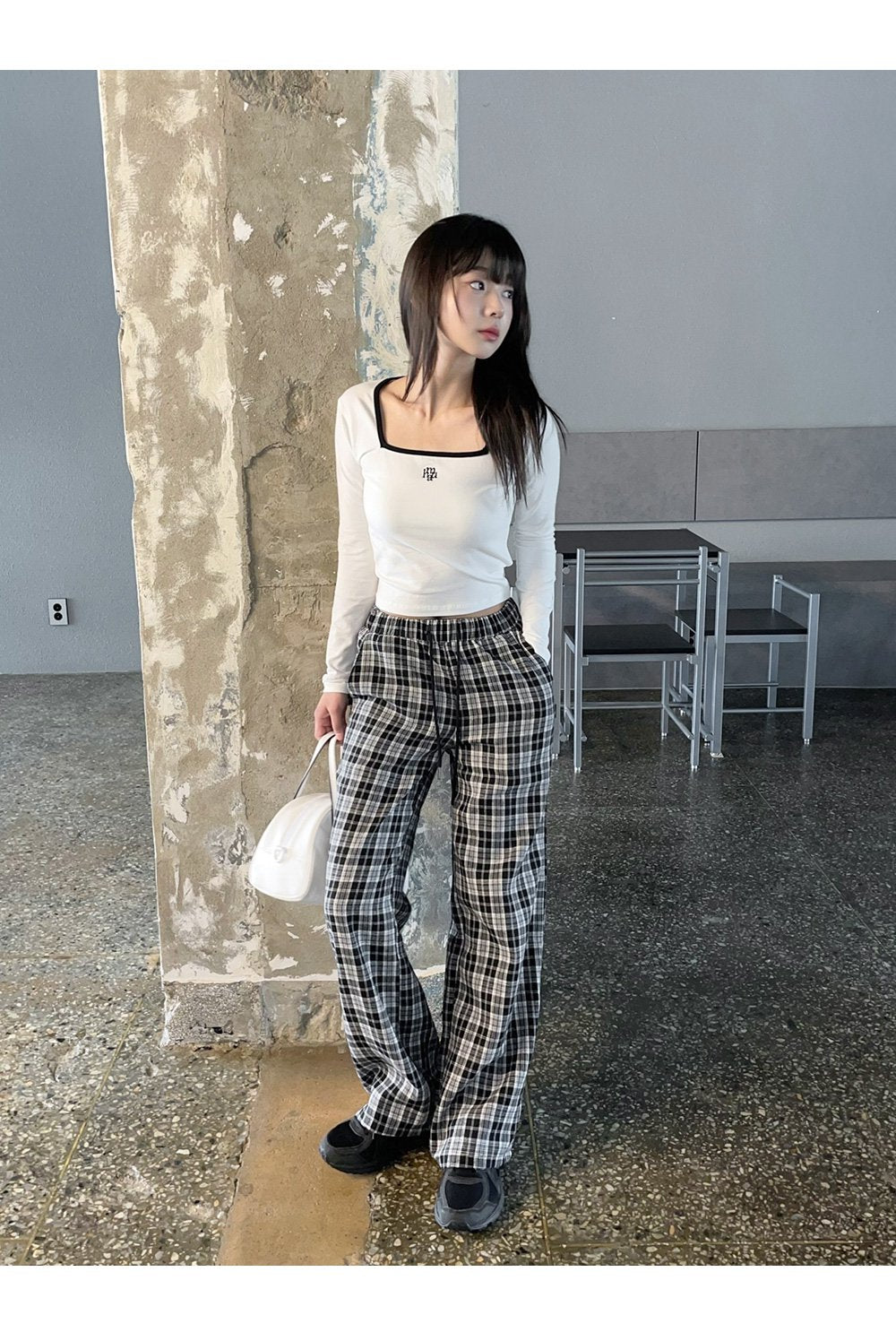 韓國 muahmuah 刺繡LOGO 方形領子  配色 長袖T恤  (現貨+預購)