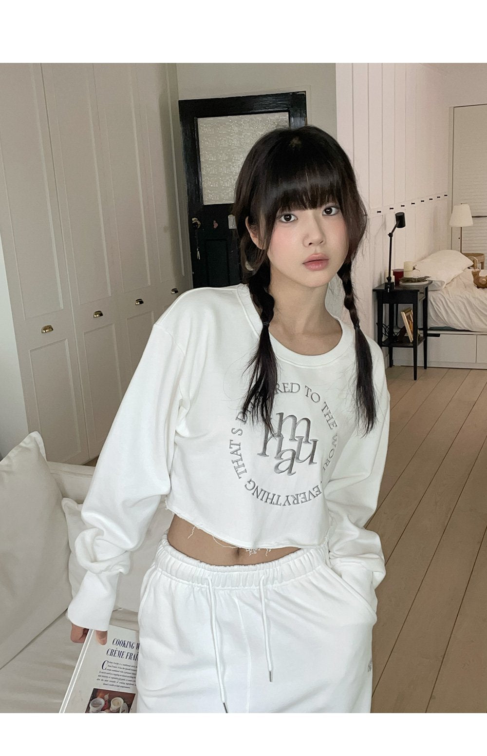 韓國 muahmuah 新款LOGO縫線  短版長袖T恤  (現貨+預購)