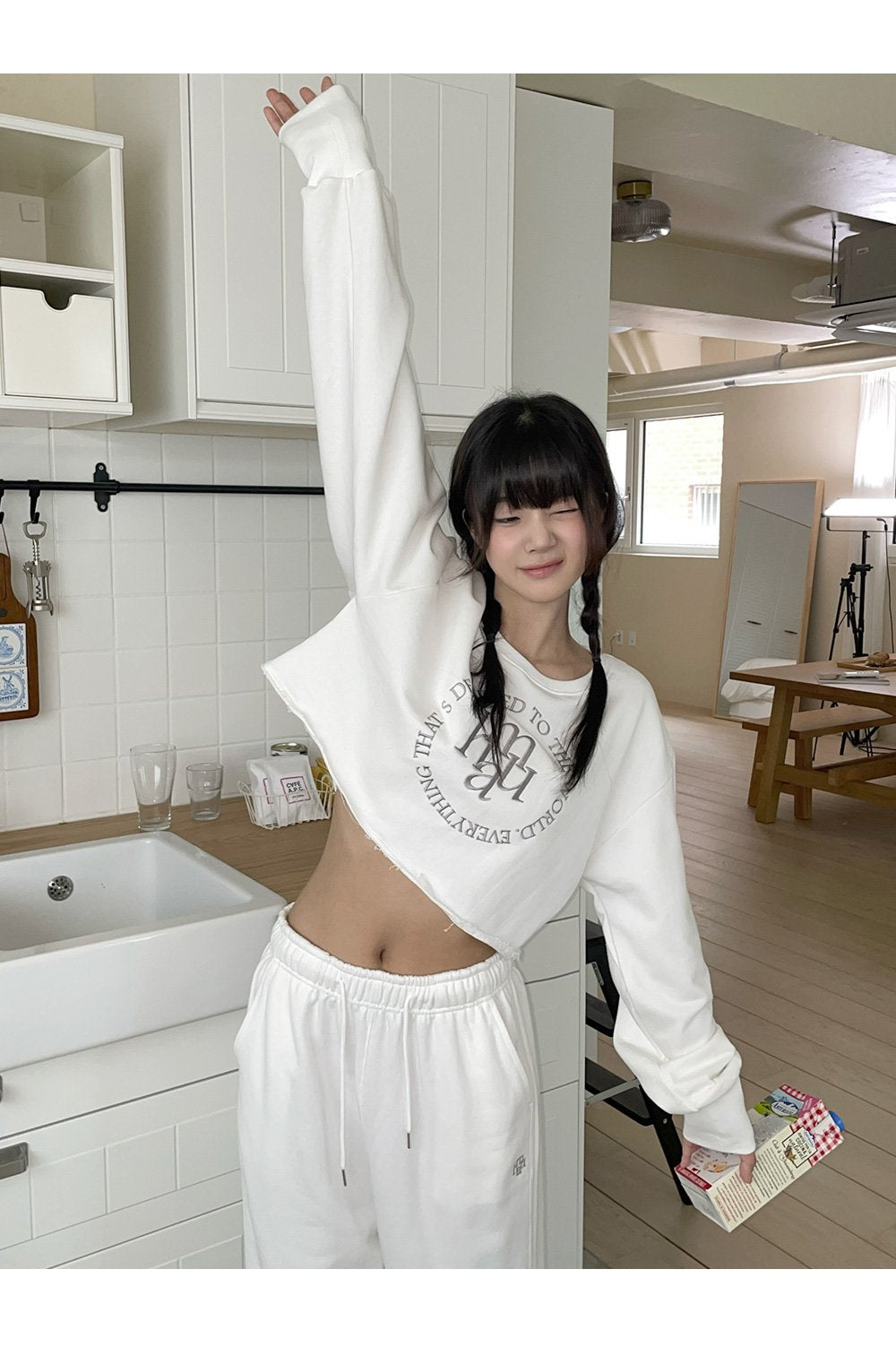 韓國 muahmuah {SET} 短身 長袖T恤  寬腿褲子 套裝 (現貨+預購)