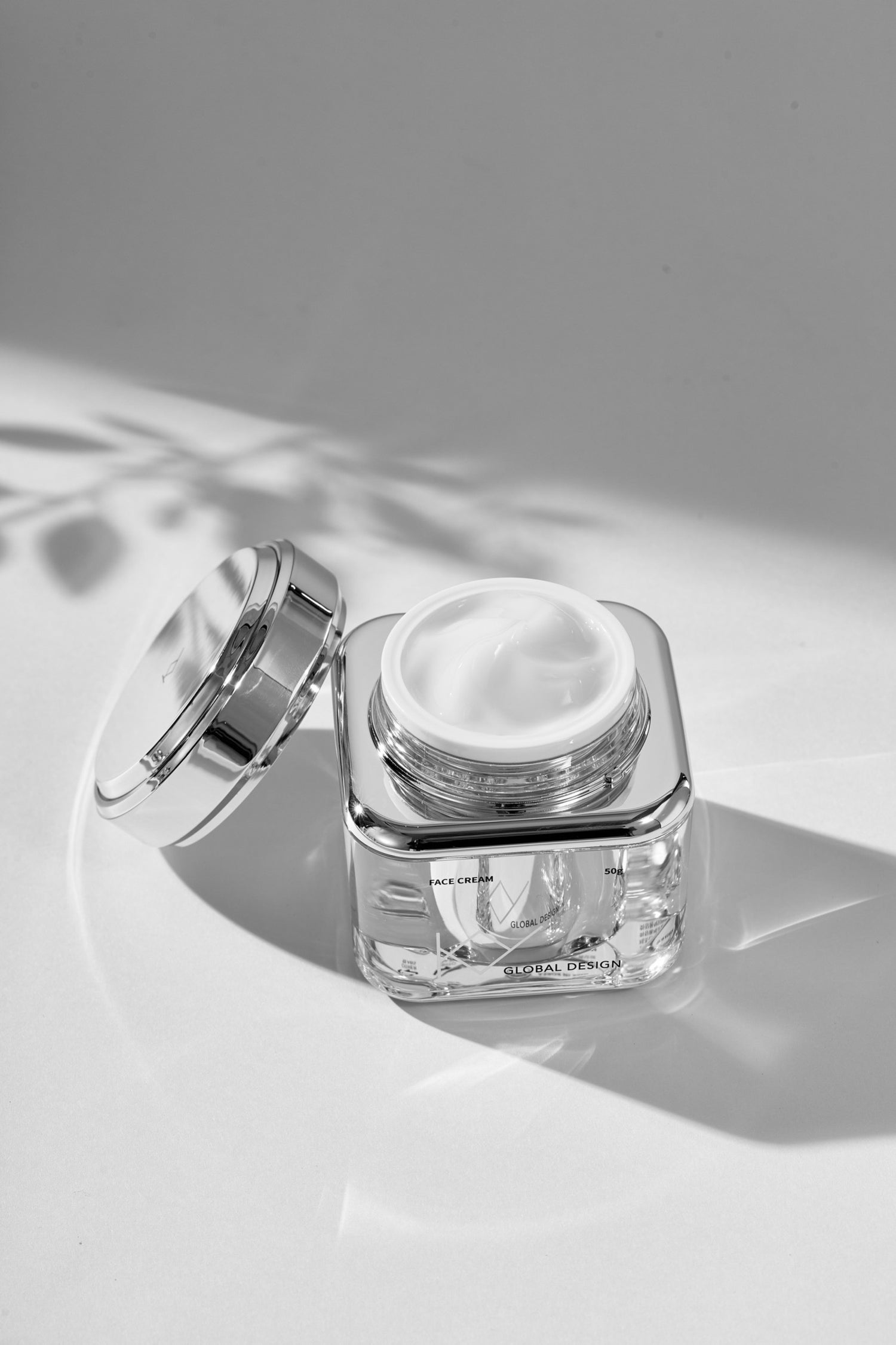 GD造型室特輯!!特惠組❤️韓國KY陶瓷肌高保濕面霜3 入組( 大瓶50gX1 小瓶5gX2)