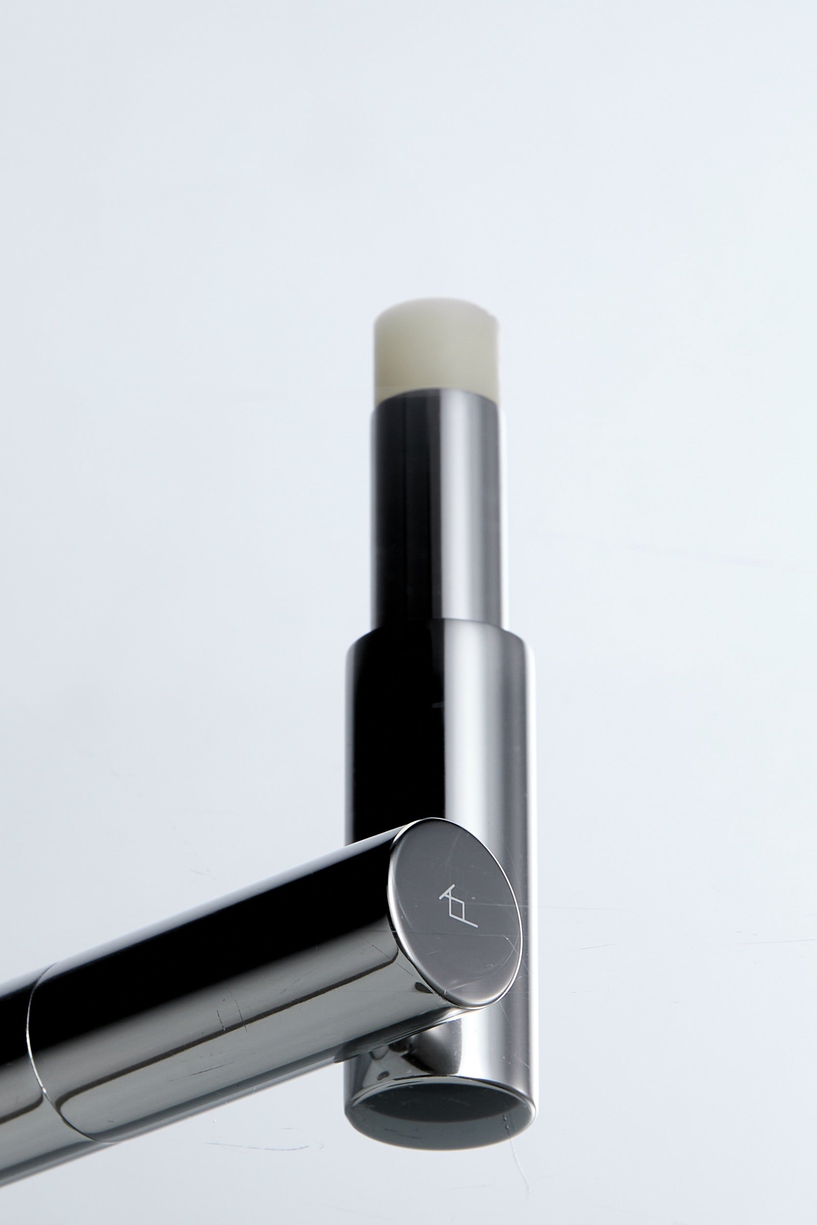 🆕新品上架💖【梨花娘】韓國KY GINSENOSIDES極致修護賦活水光護唇膏(4g)💖