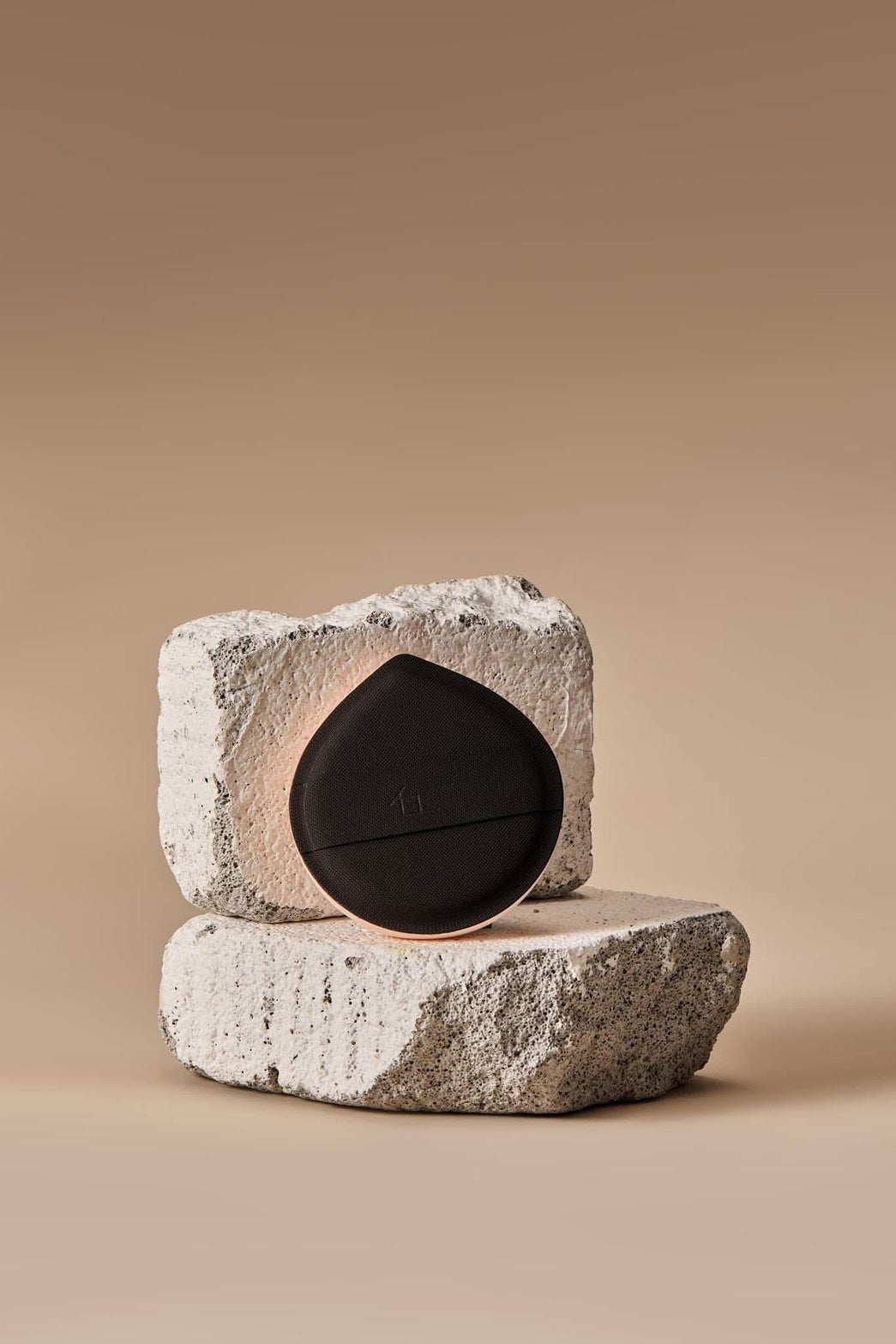 韓國KY質感皮革壓印泡芙柔軟粉撲不吃粉超服貼軟Q(黑/三入組)