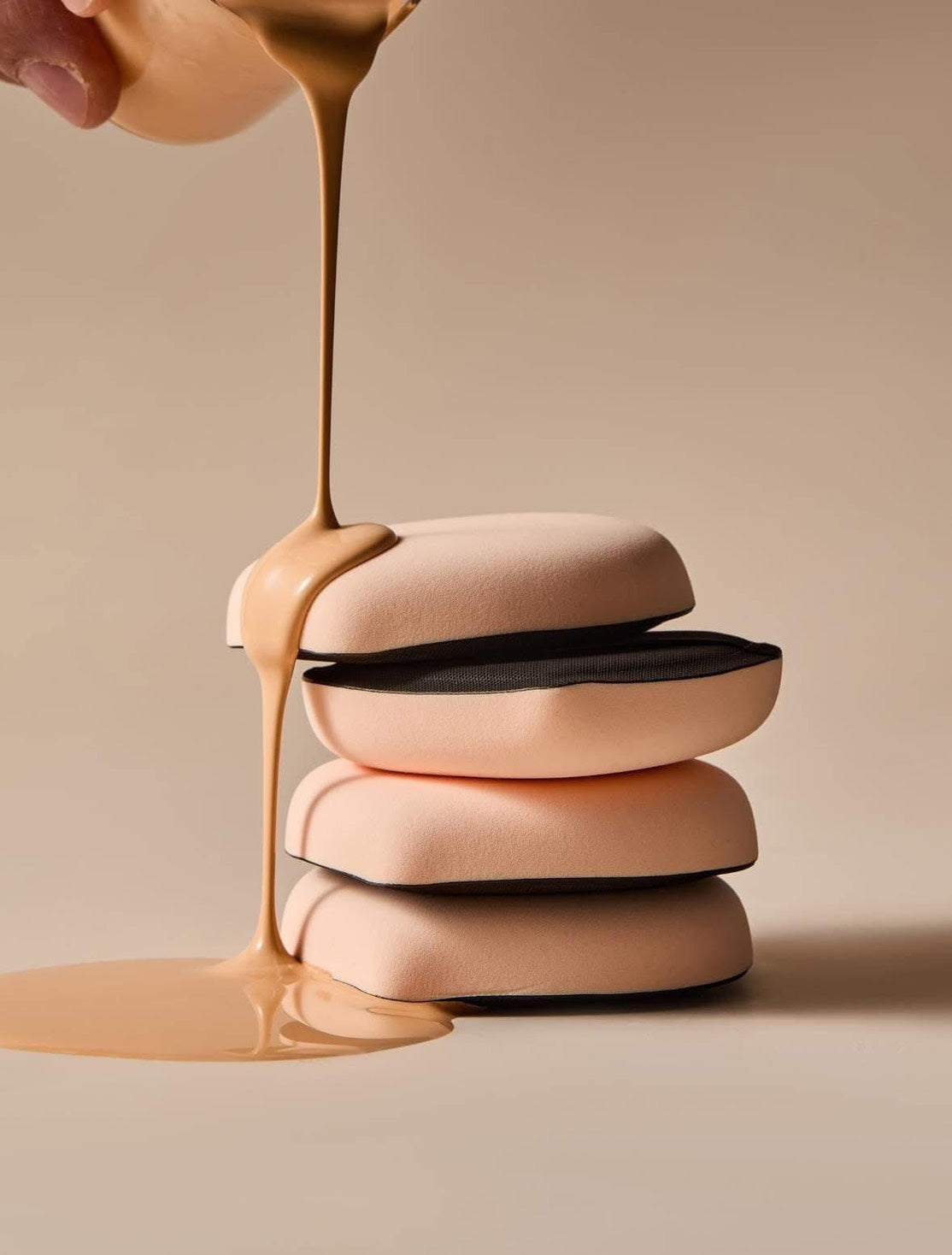 🔥雙11殺很大活動 限時三天【梨花娘】✨韓國KY質感皮革壓印泡芙柔軟粉撲不吃粉超服貼軟Q(一盒三入組)買一送一💕省$299