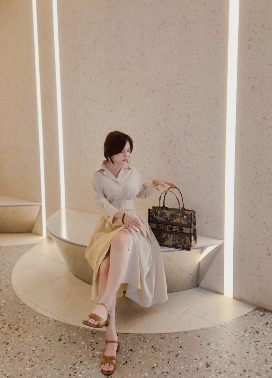 💖新品上架【梨花瑪雅】韓國設計自訂款氣質優雅韓風氣質珍珠釦襯衫垂墜美感傘裙長洋裝