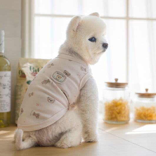 韓國新品上架【梨花娘】🐾BAILEY 🐶秋冬新品 萌系滿版小熊舒適細菌掰掰無袖寵物衣(3色)